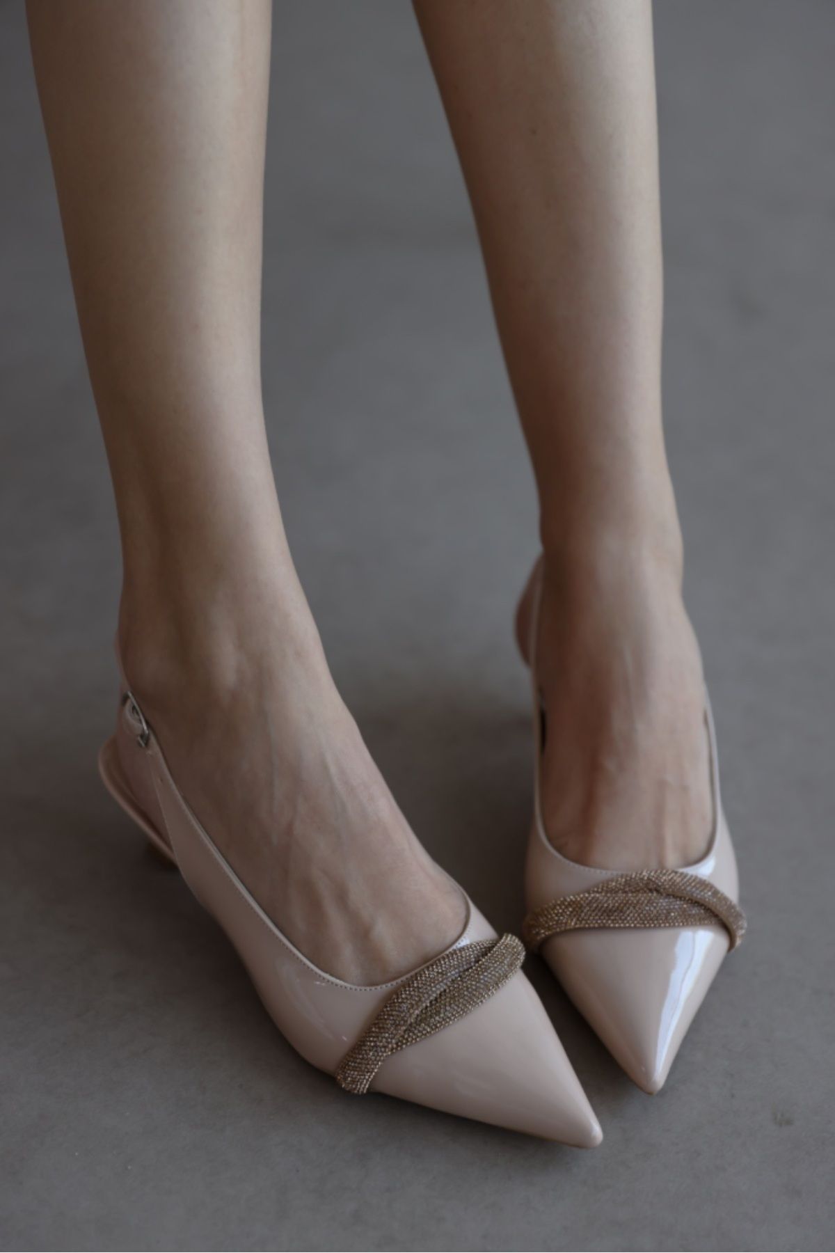 selinshoes Jena Kısa Topuklu Taş Detaylı Kadın Topuklu Ayakkabı -  BEJ