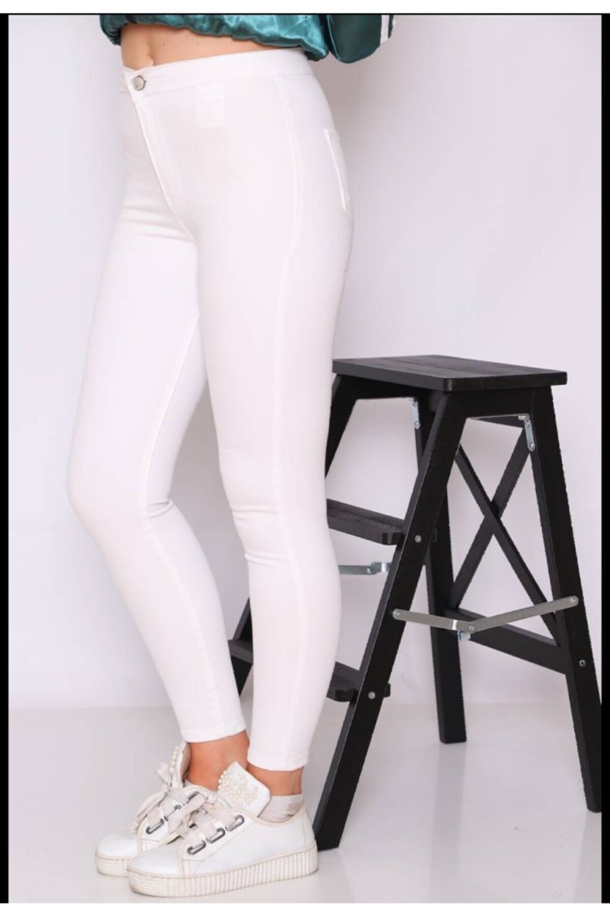 ÇİÇEK BUTİK Kadın Beyaz Kot Pantolon Yüksek Bel Dar Paça Skınn Kalıp Ful Likra Toparlayıcı Özellik