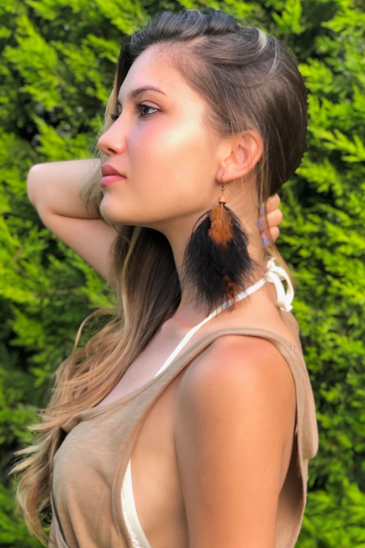 OZZ Hats El Yapımı Domestik Tüylü Tekli Boho Style Bohem Tasarım Küpe