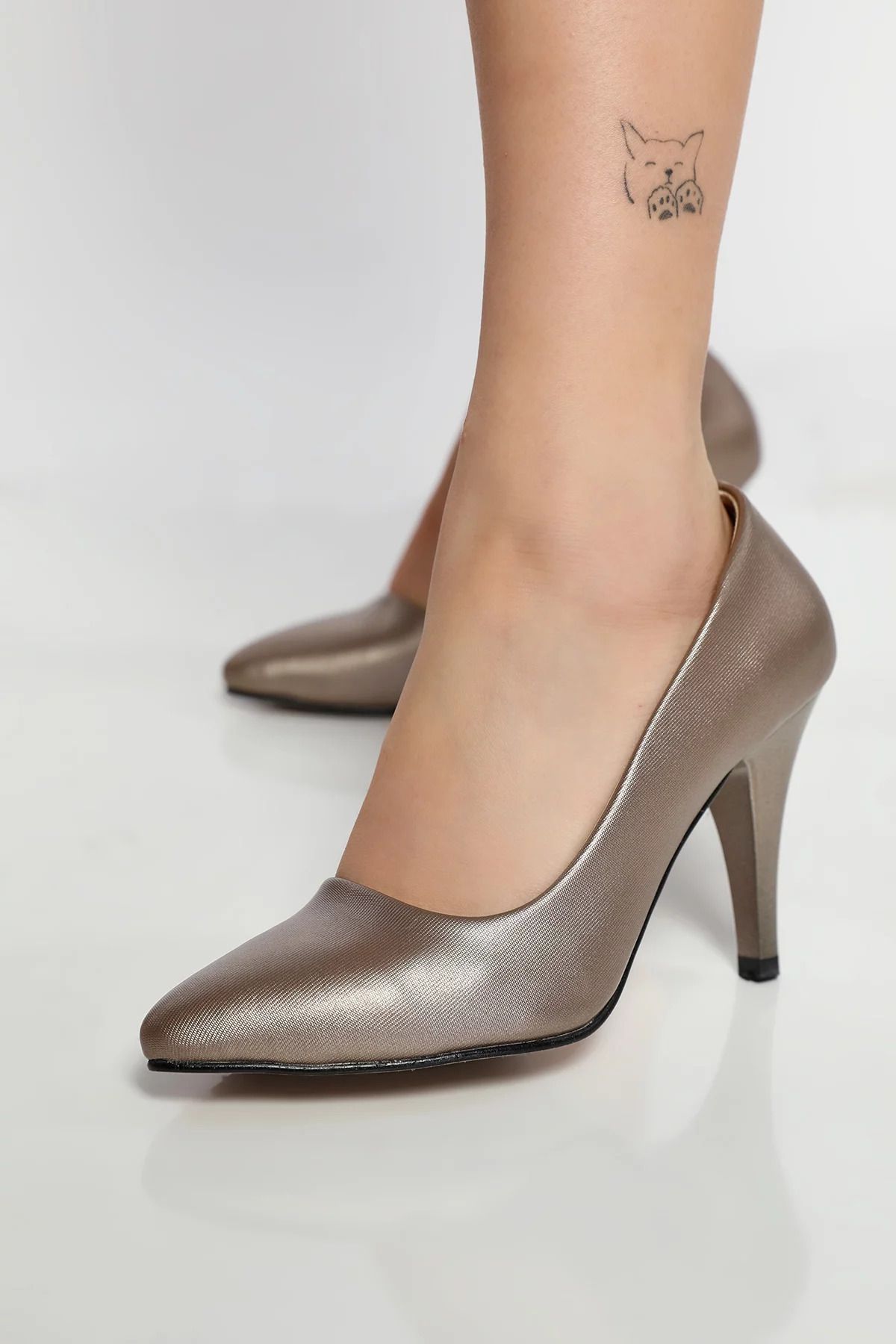 Julude Bronz Kadın Topuklu Ayakkabı