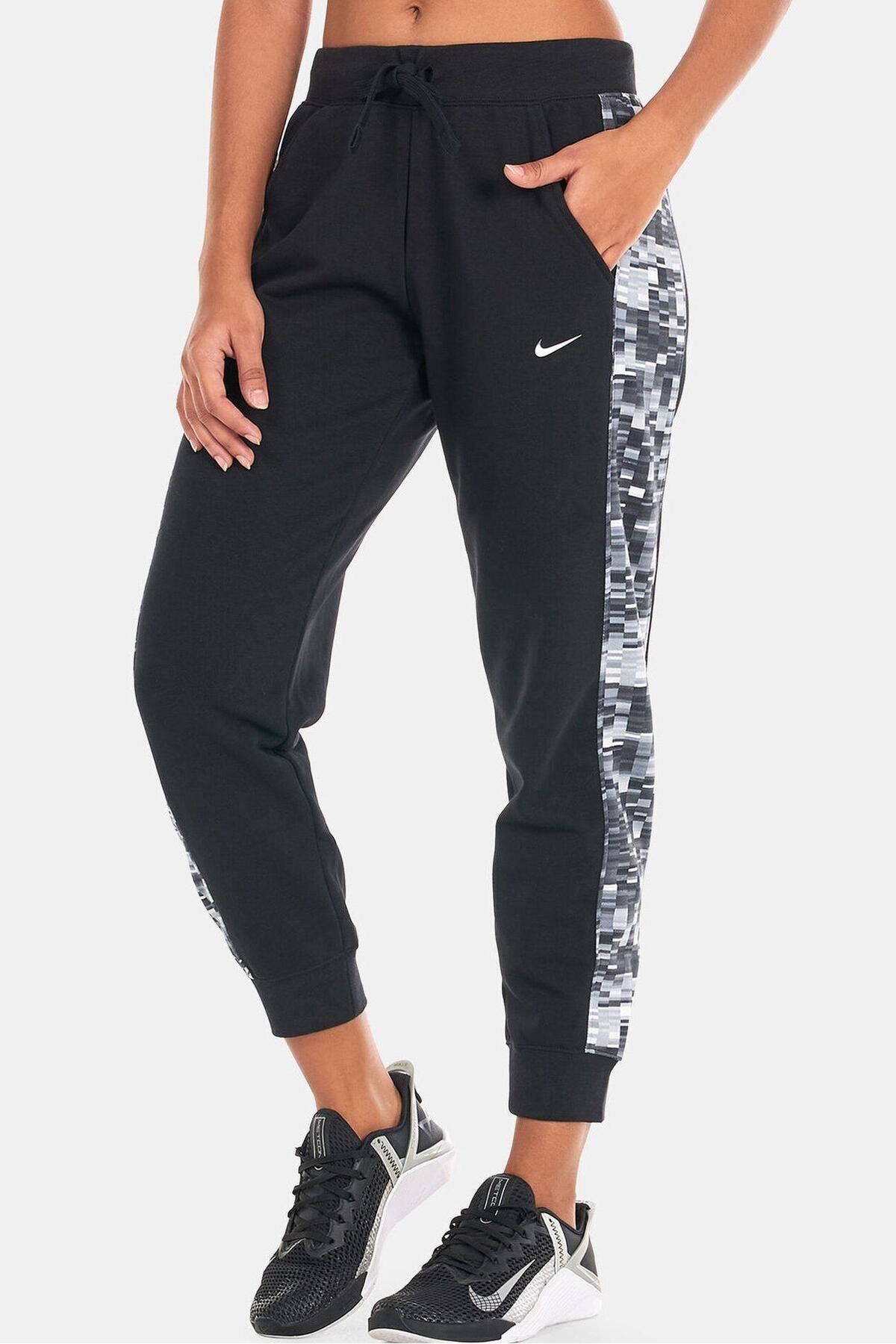 Nike Dri Fit Get Fit Pant Standart Fit Kesim Kadın Eşofman Altı