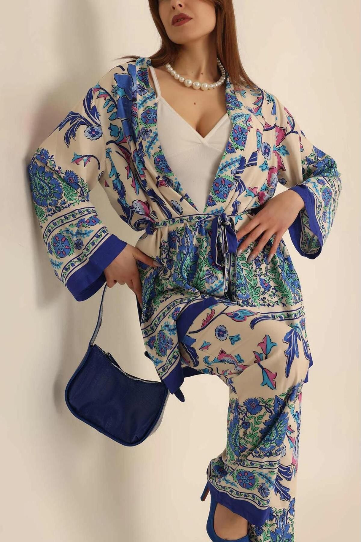 CARELLEYO kadın multi desenli kuşaklı kimono