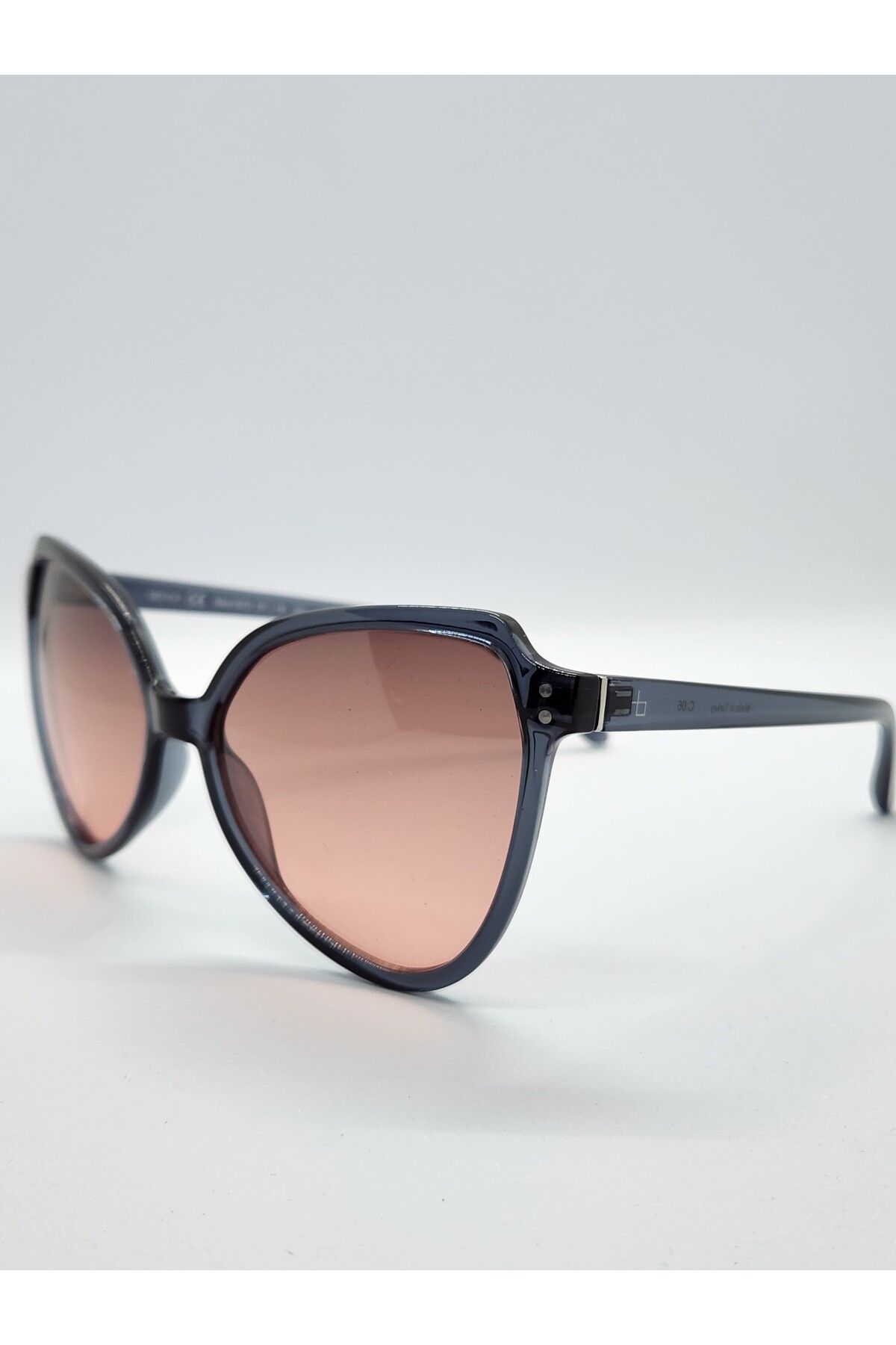 Benx Sunglasses Pembe Camlı Çekik Model Kadın Güneş Gözlüğü