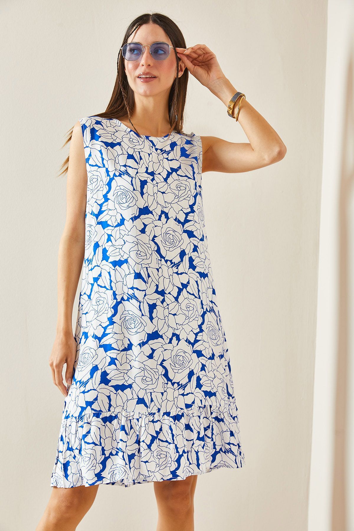 XHAN Mavi Çiçek Desenli Kalın Askılı Midi Elbise 5YXK6-48420-12