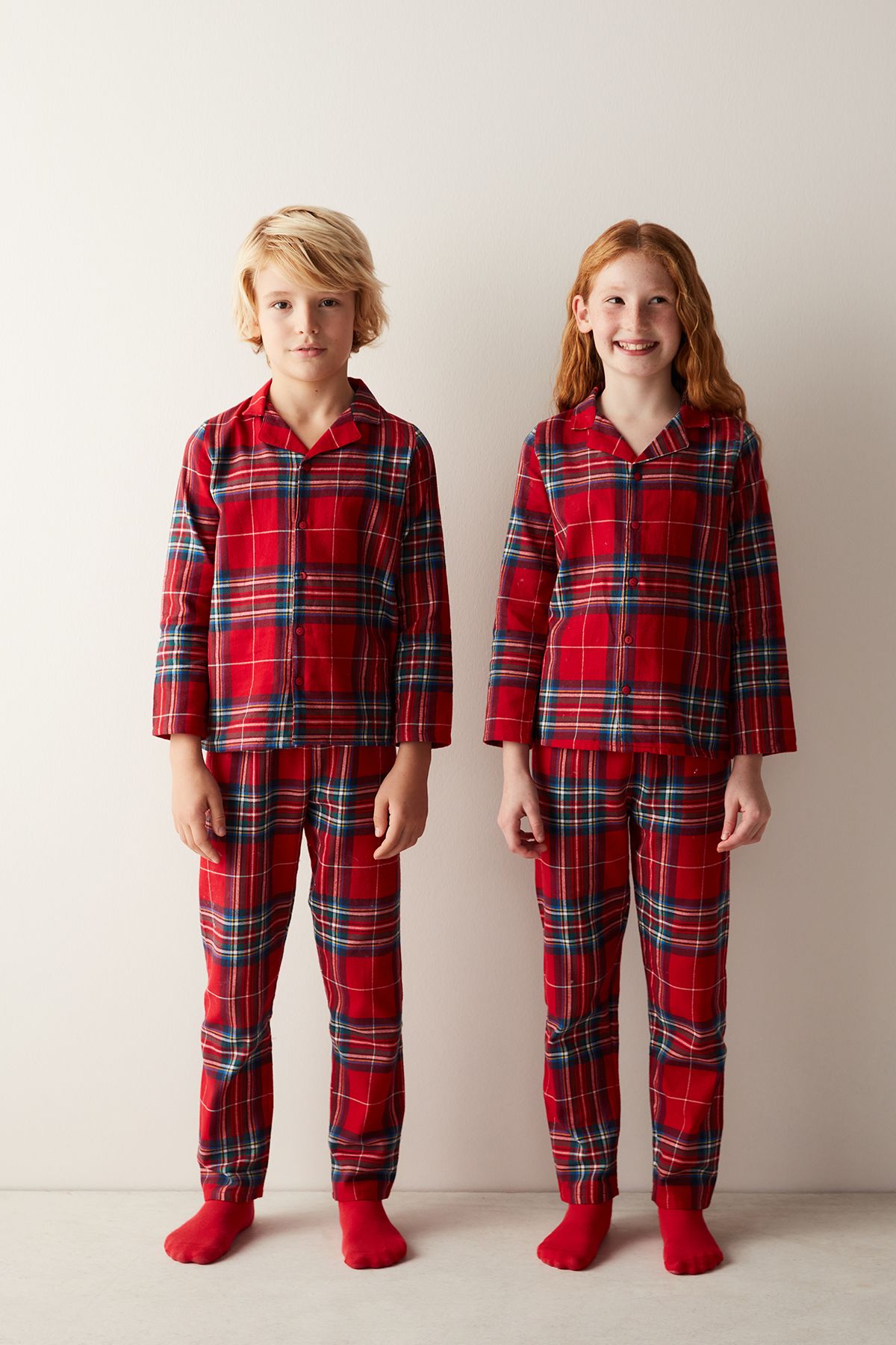 Penti Unisex Çocuk Kareli Kırmızı Gömlek Pantolon Pijama Takımı