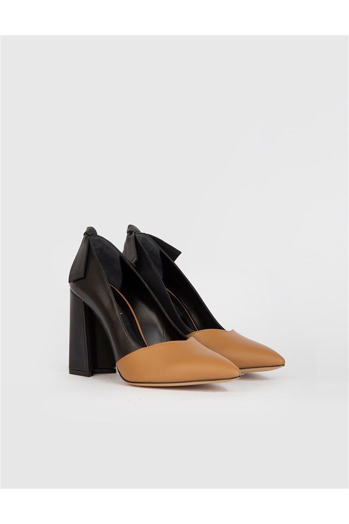 İlvi Daphne Hakiki Deri Kadın Taba Siyah Topuklu Ayakkabı