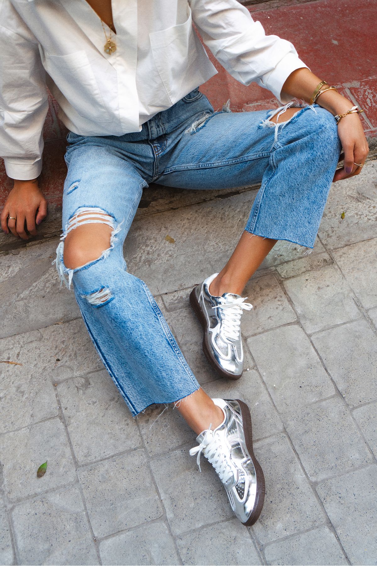 NİŞANTAŞI SHOES Flex07 Gümüş Mat Arka Beyaz Detay Düz Taban Bağcıklı Kadın Spor Ayakkabı