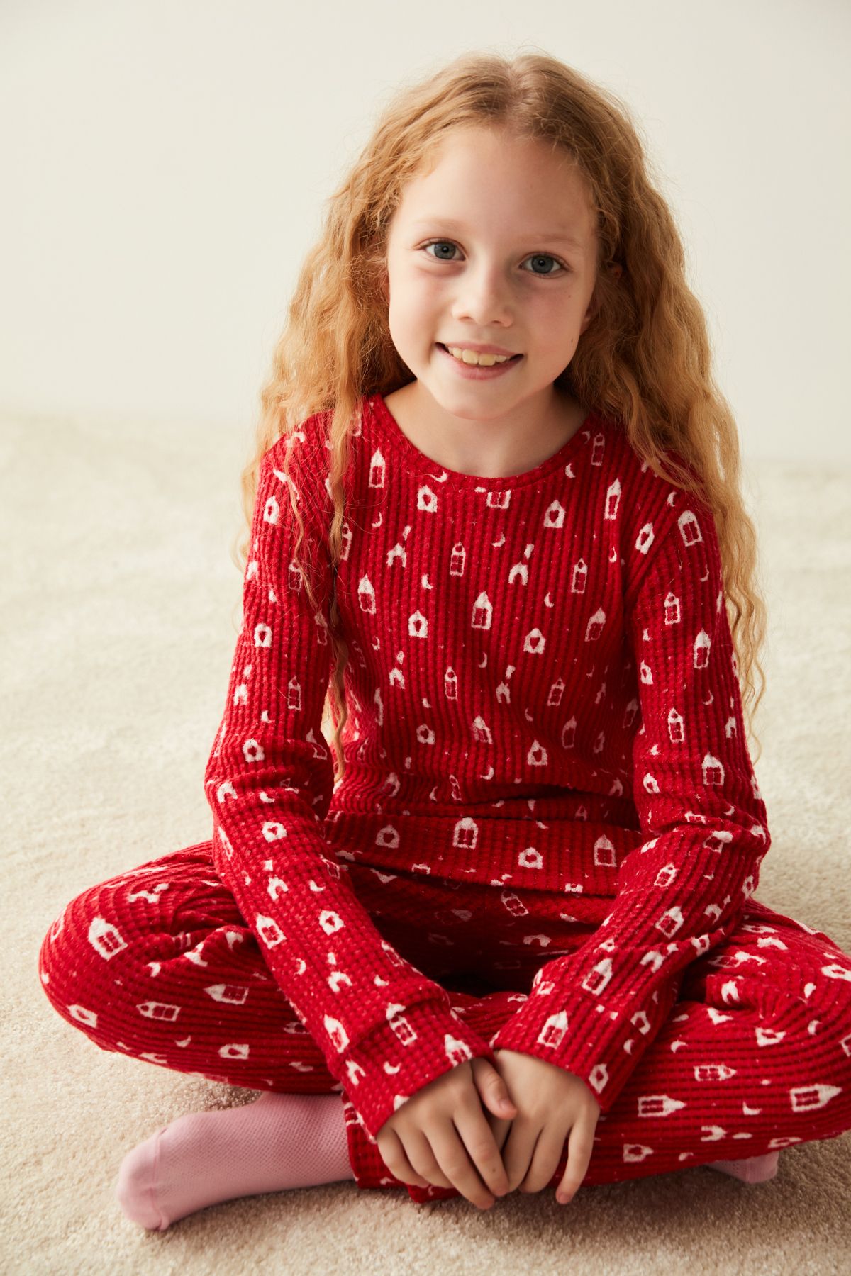 Penti Kırmızı Kız Çocuk Ev Desenli Pijama Takımı