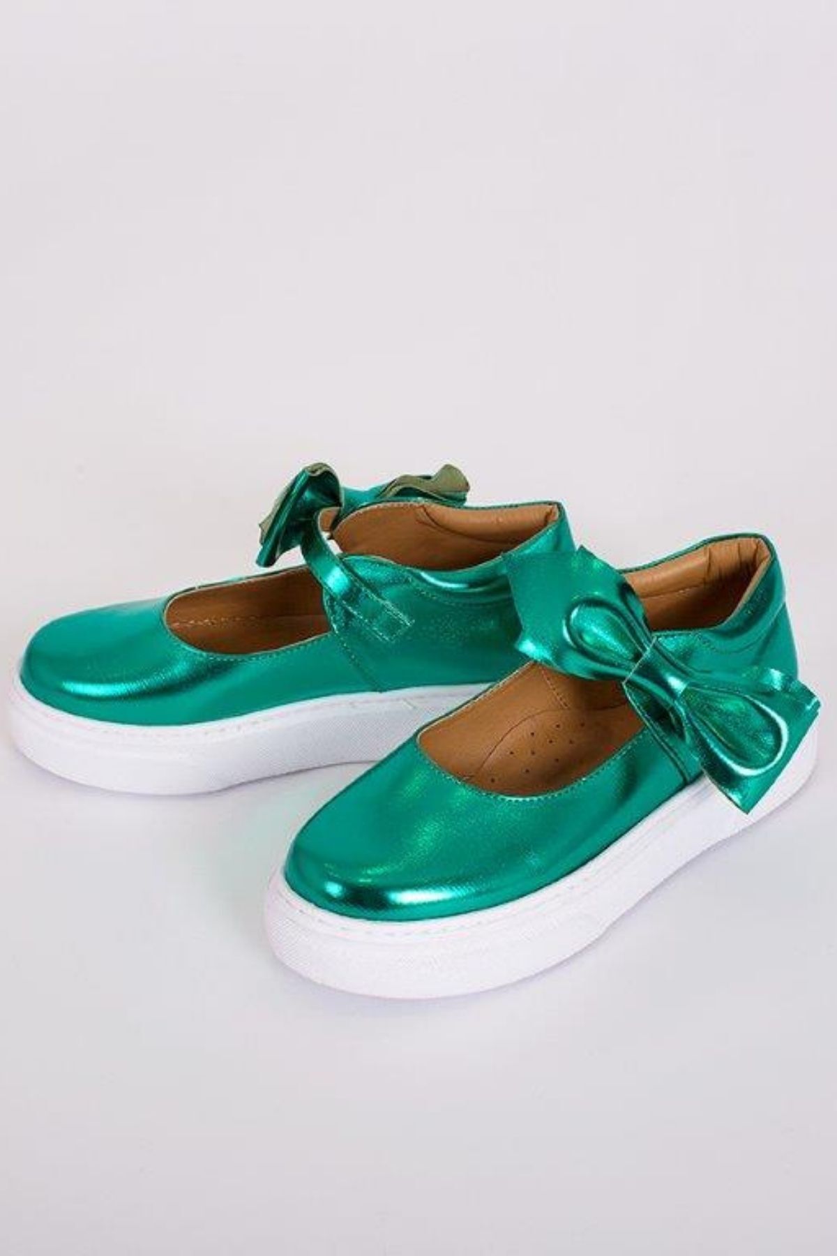 Goose Kız Çocuk Metalik Yeşil Fiyonklu Çocuk Ayakkabısı