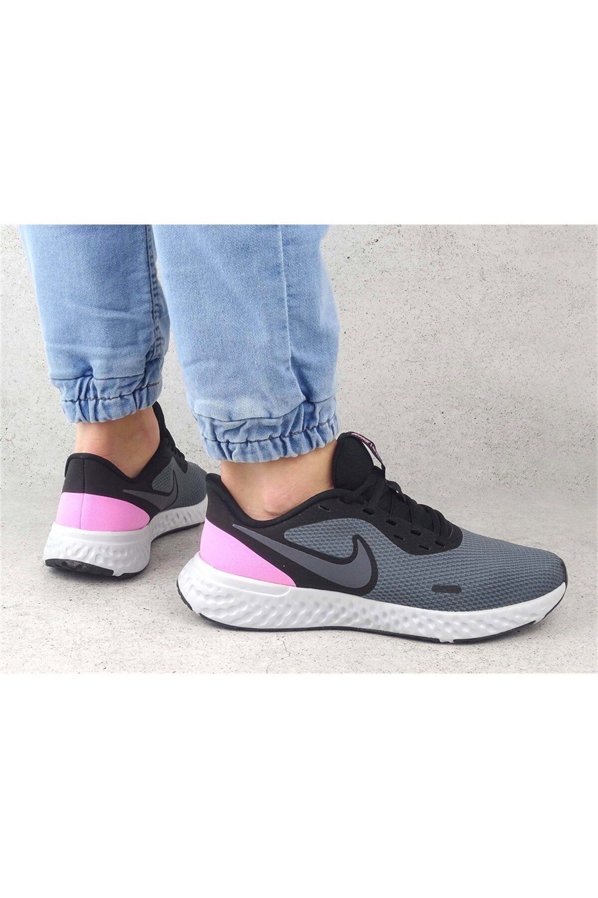 Nike Wmns Revolution 5 Kadın Koşu Ayakkabısı Bq3207-004