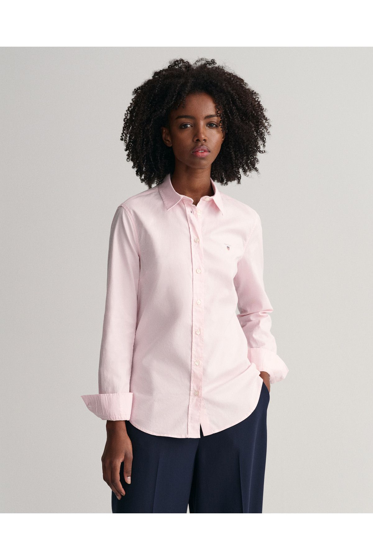 Gant Kadın Pembe Slim Fit Düğmeli Yaka Oxford Gömlek