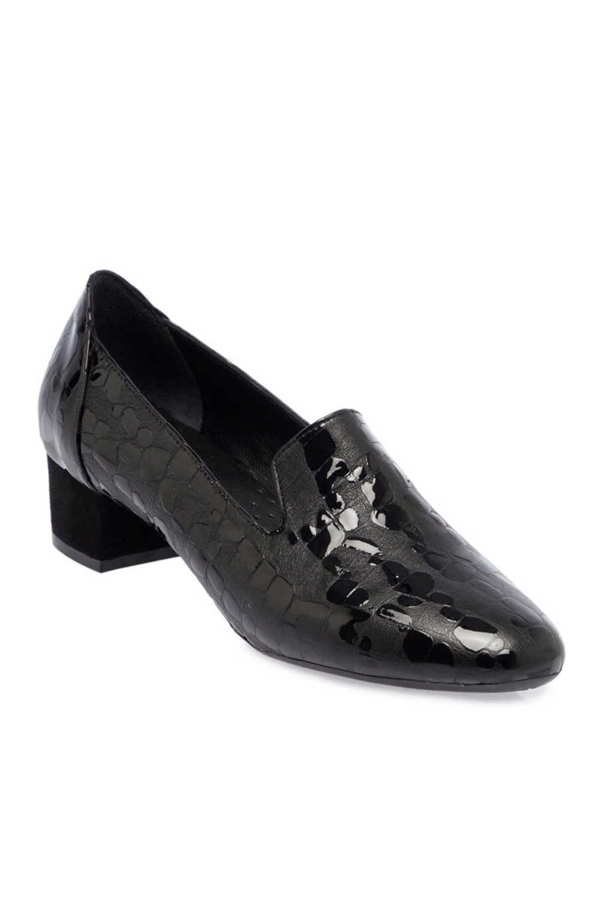 Tergan Siyah Rugan Deri Kadın Topuklu Ayakkabı - K24I1AY67476-N59