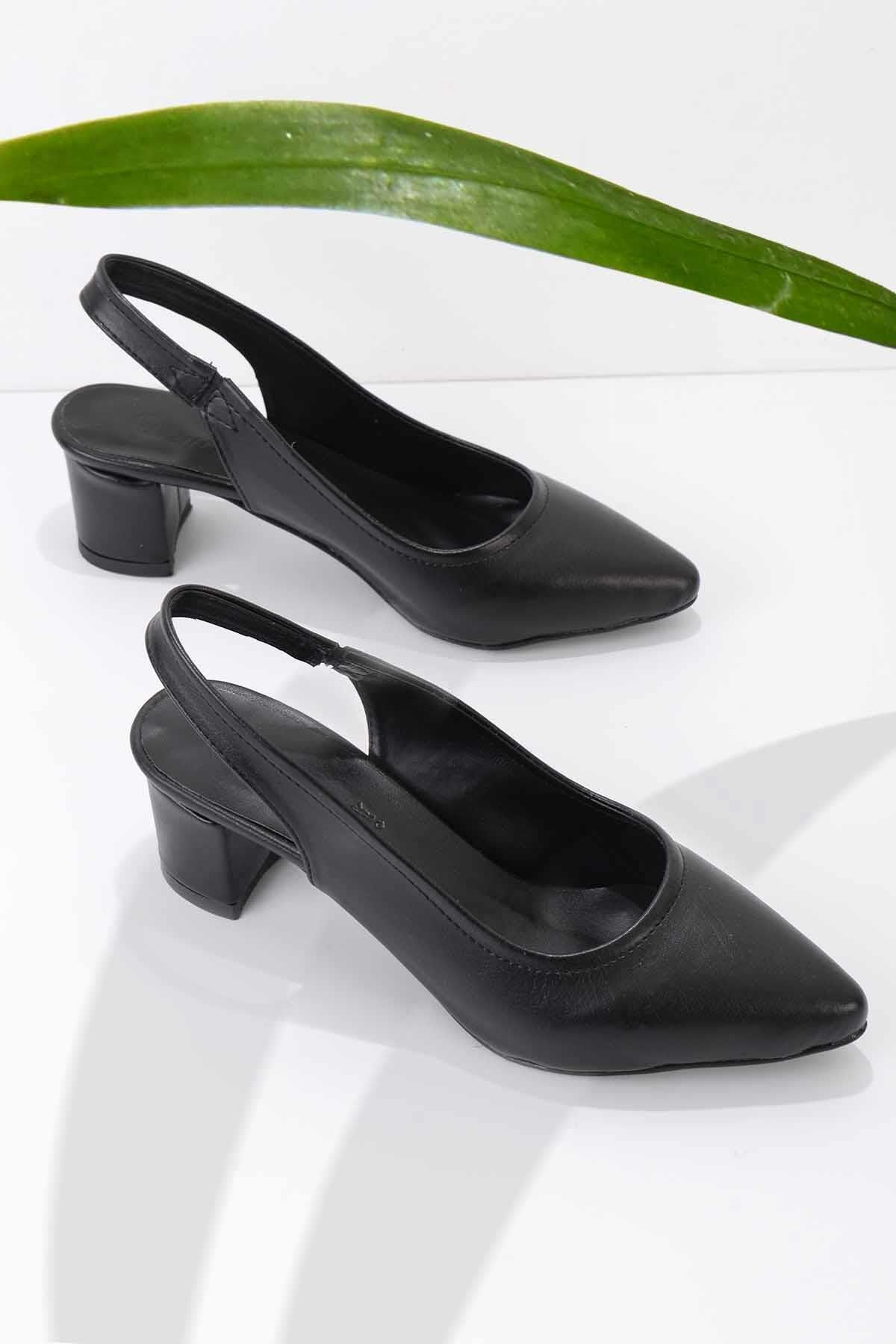 Bambi Siyah Kadın Klasik Topuklu Ayakkabı K01503721009