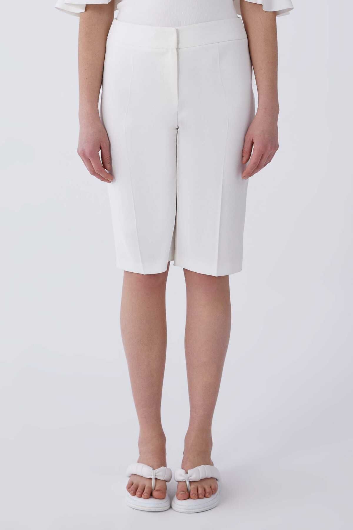 Roman Beyaz Bermuda Kadın Pantolon Beyaz Y2112066_002