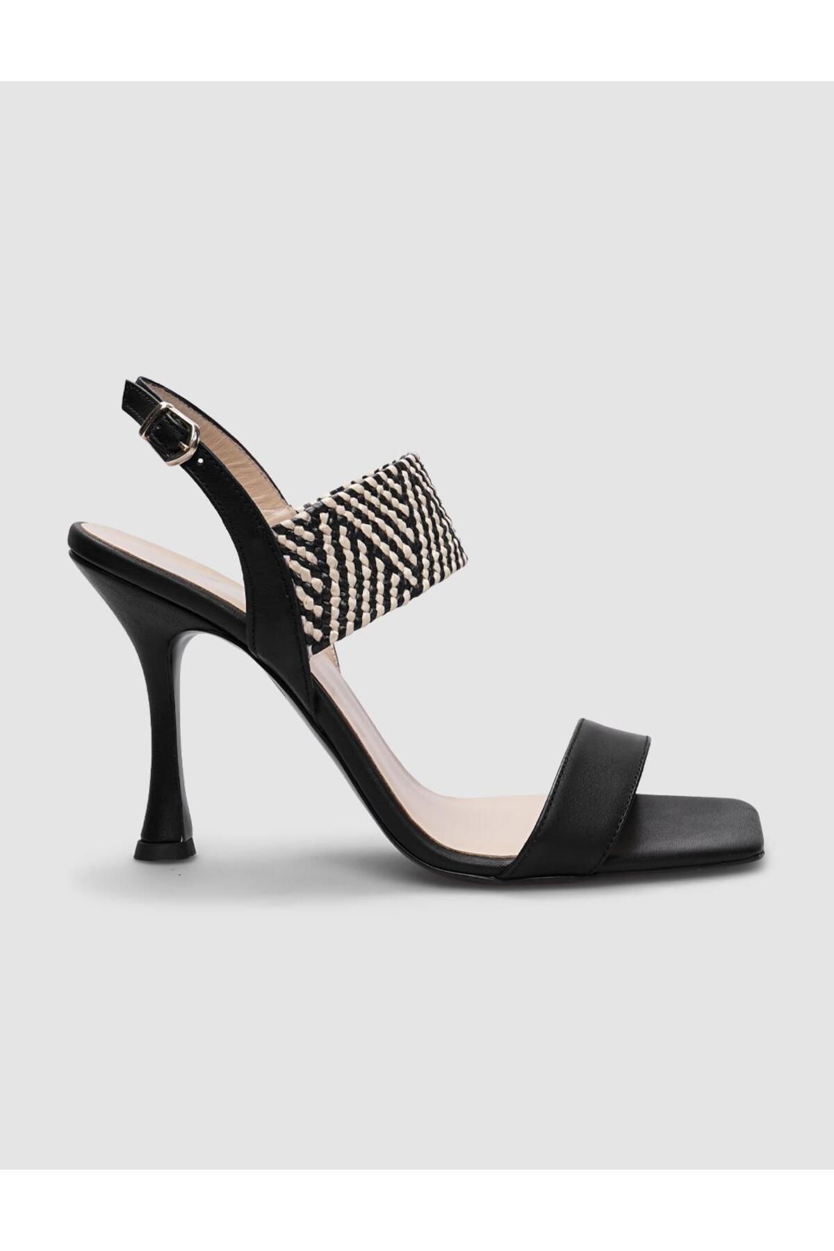 Cabani %100 Hakiki Deri Siyah Ekose Desenli Kadın Topuklu Ayakkabı