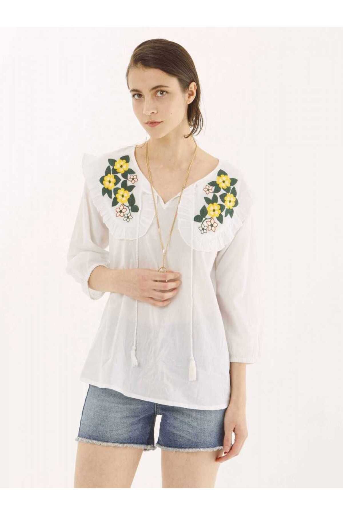 Roman Çiçek Desenli Bluz Beyaz Y9965106_002