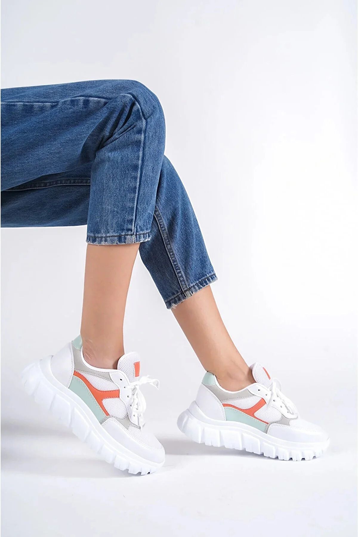 Rimex Beyaz Renkli Kadın Bağıcıklı Fileli Günlük Sneaker Spor Ayakkabı Rm0474
