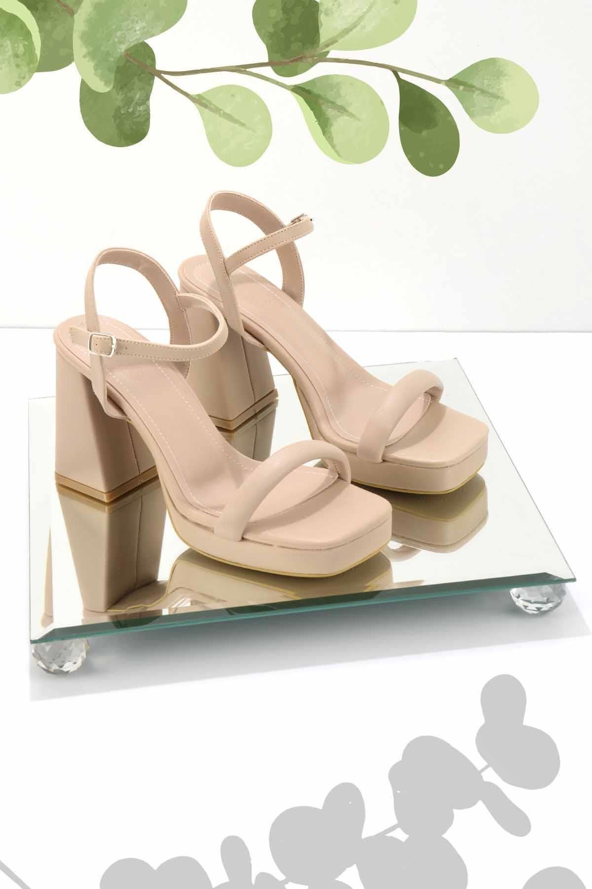 Bambi Vizon Kadın Klasik Topuklu Ayakkabı K05215061909