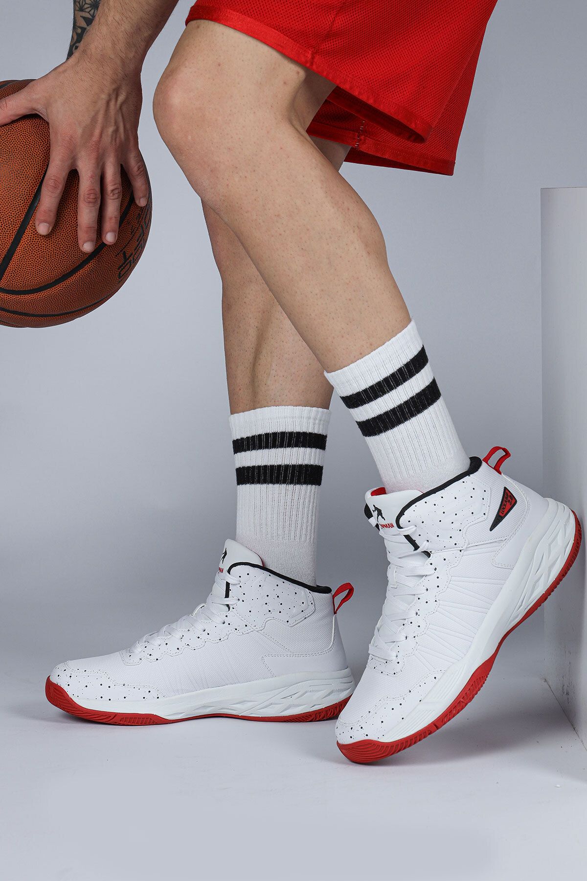 Jump 28531 Beyaz - Kırmızı Erkek Basketbol Spor Ayakkabısı