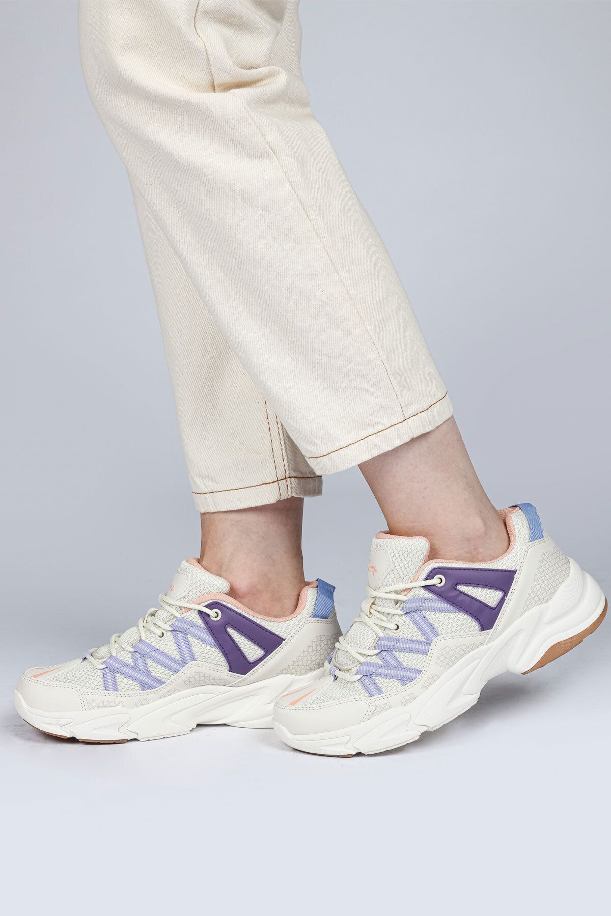 Jump 28701 Beyaz - Bej Kadın Sneaker Günlük Spor Ayakkabı
