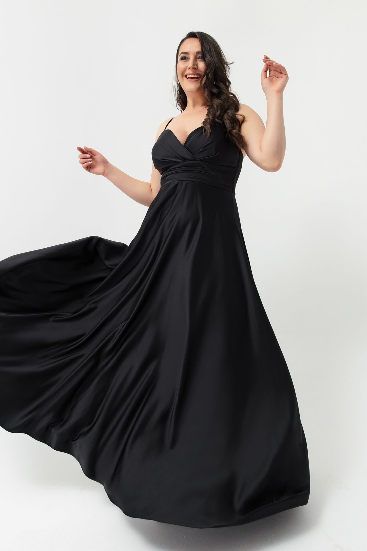 Lafaba Kadın Siyah Ip Askılı Büyük Beden Saten Uzun Abiye & Mezuniyet Elbisesi