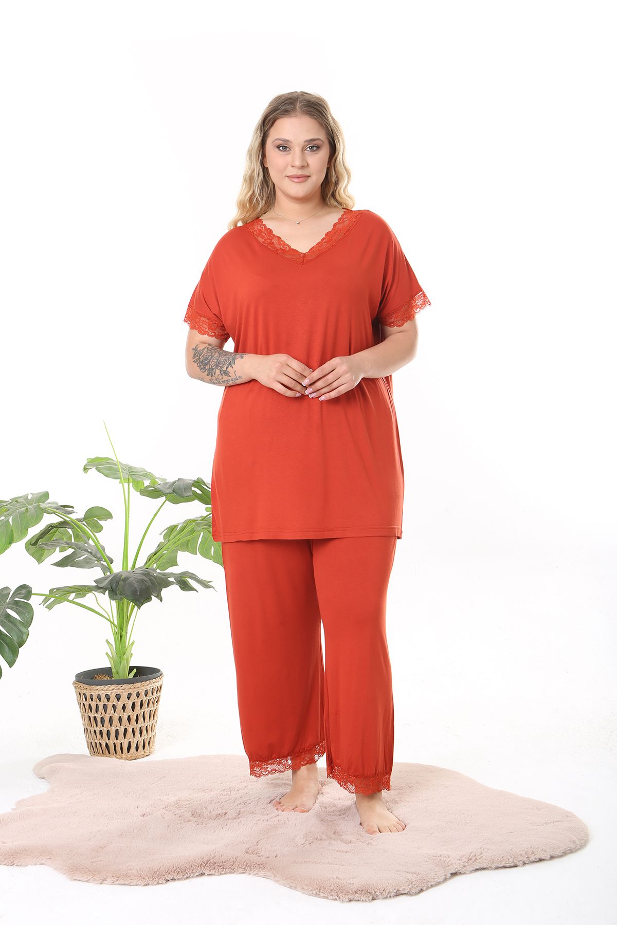 XL Modam Kadın Büyük Beden kiremit renk  ful likralı dantelli Pijama Takımı