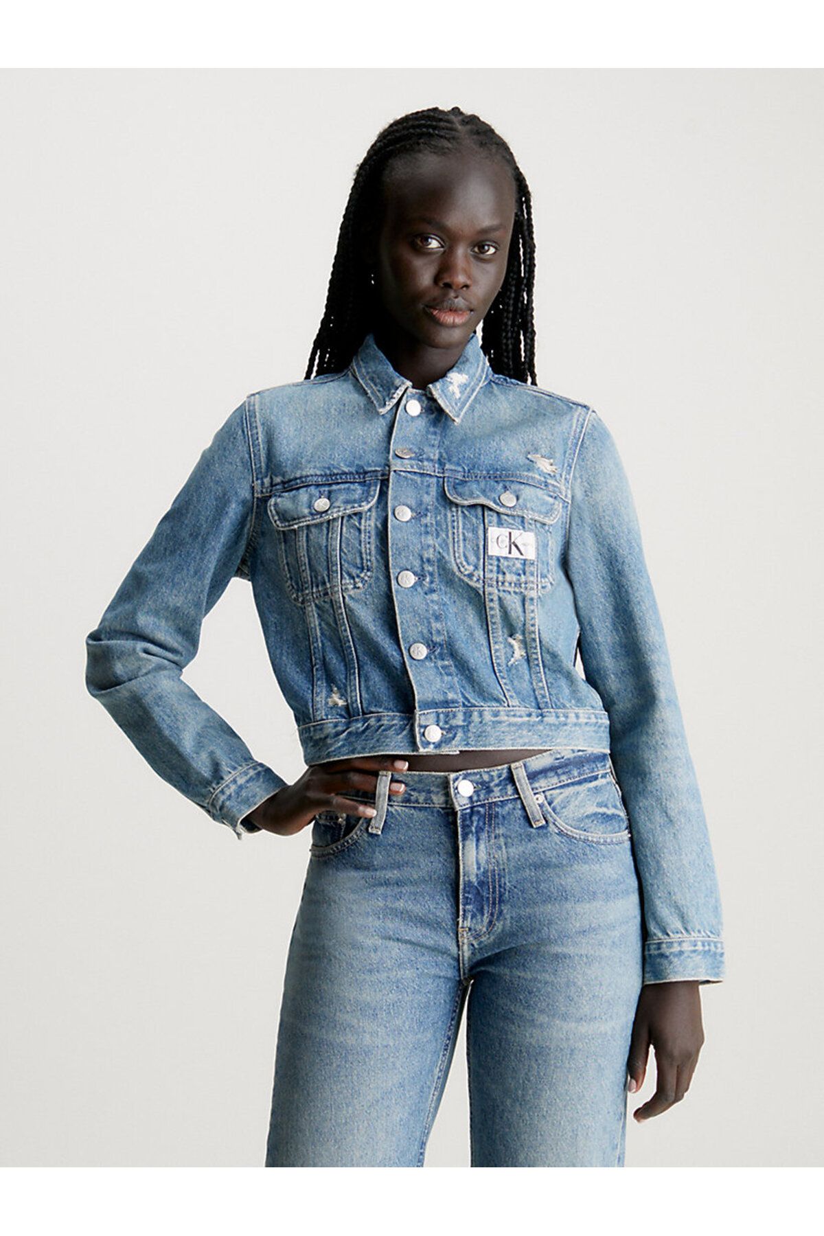 Calvin Klein Cropped 90s Denim Jacket