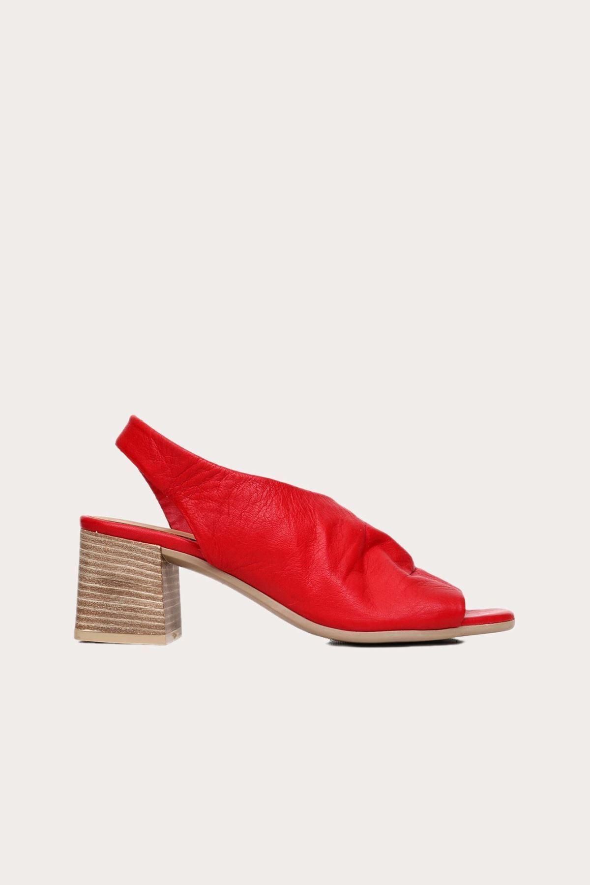 BUENO Shoes Kırmızı Deri Kadın Topuklu Sandalet