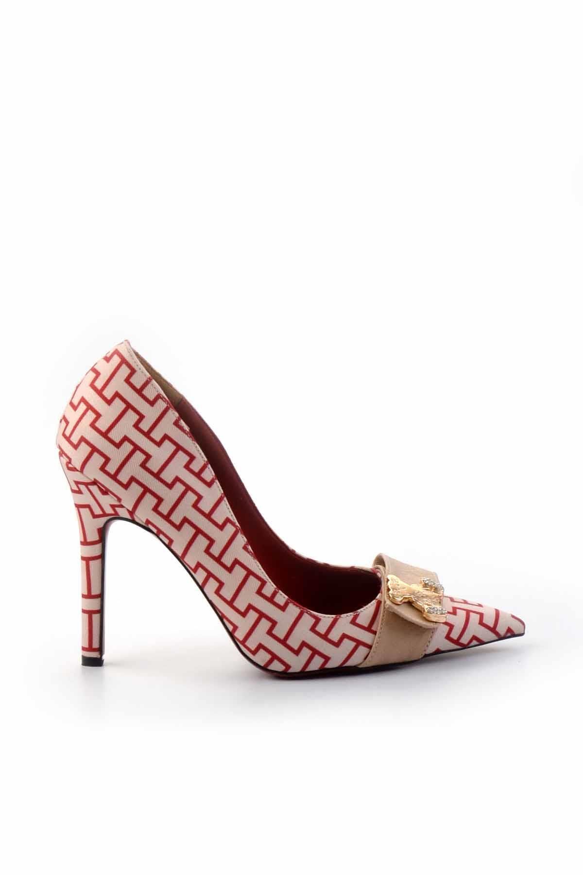 Bambi Kırmızı Baskılı Kumaş Kadın Klasik Topuklu Ayakkabı K01455118010