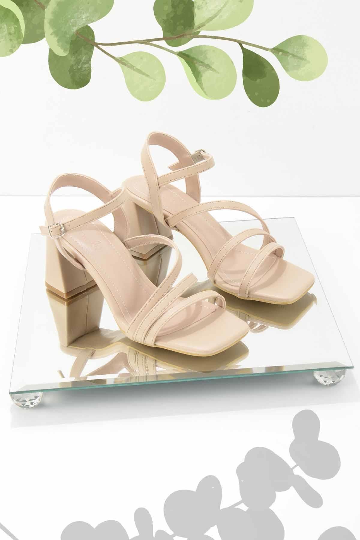 Bambi Vizon Kadın Klasik Topuklu Ayakkabı K05215162609
