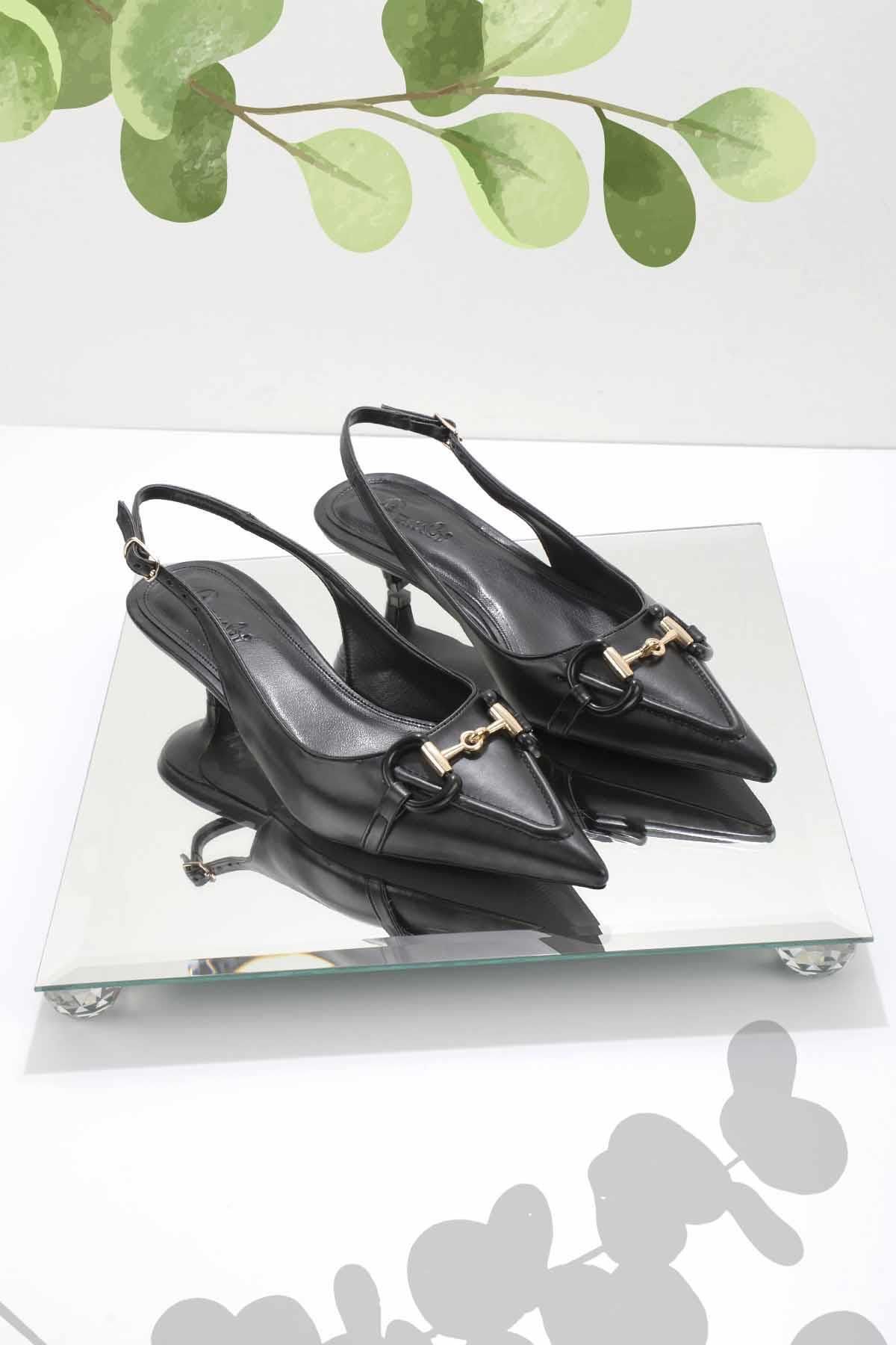 Bambi Siyah Kadın Klasik Topuklu Ayakkabı K01209502409