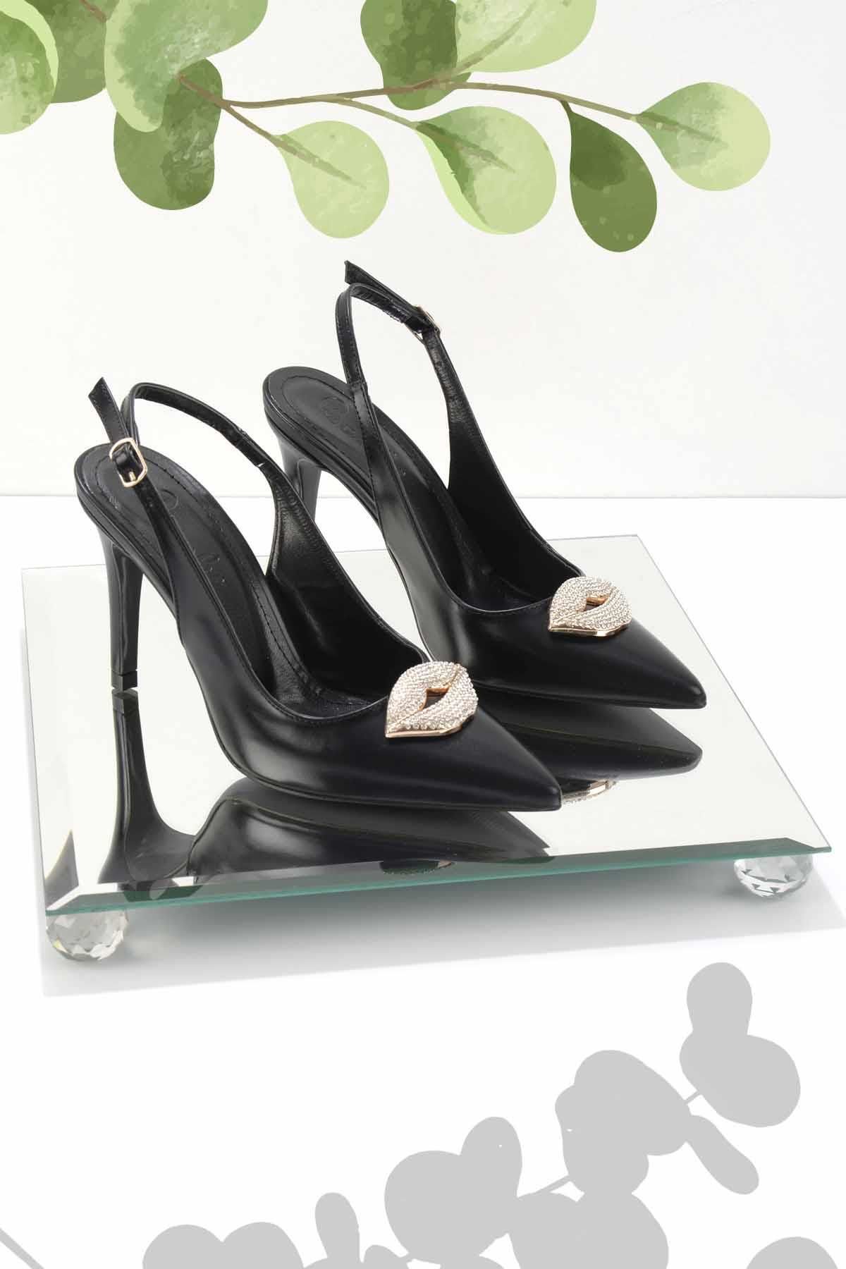 Bambi Metalik Siyah Kadın Klasik Topuklu Ayakkabı K01209101009