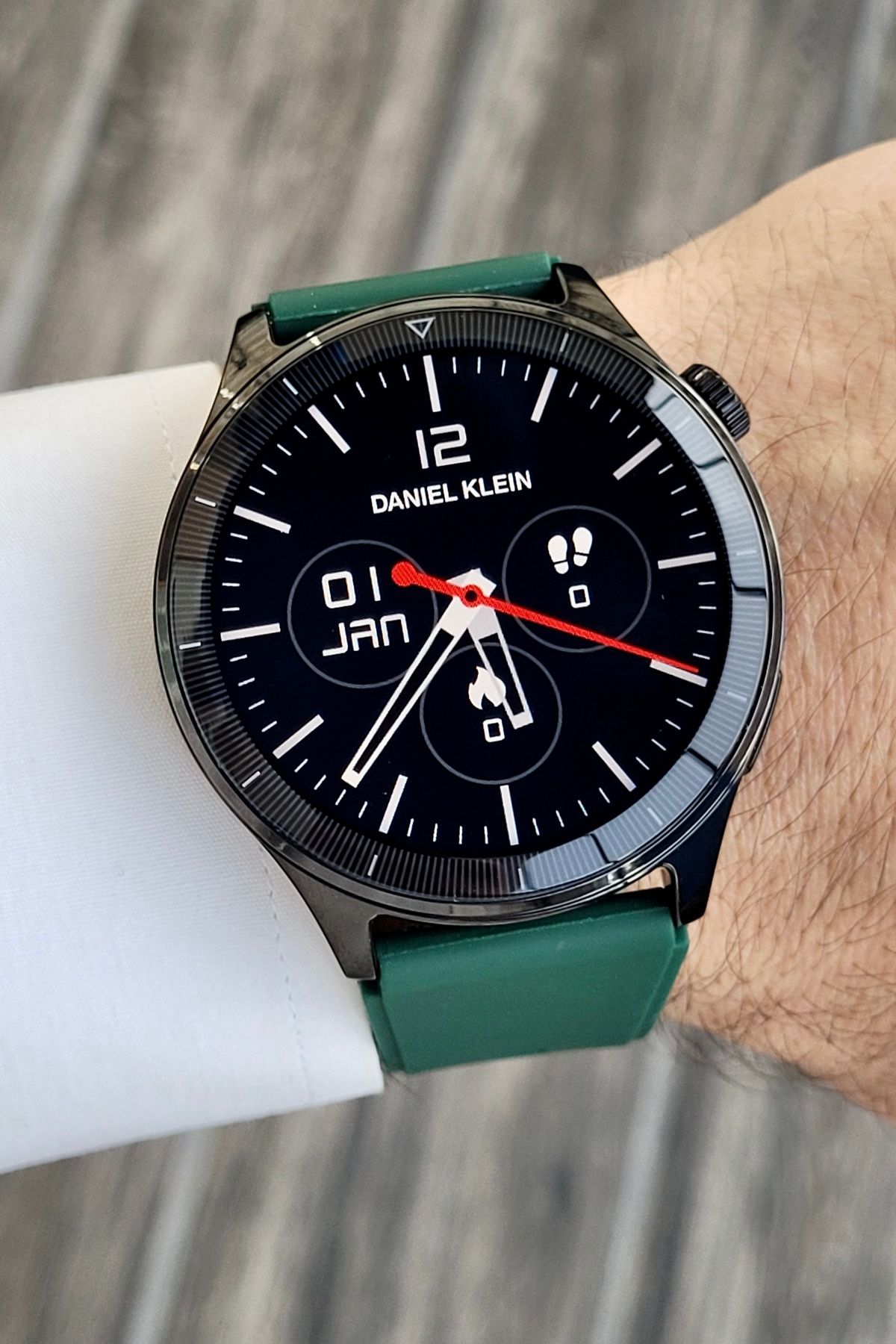 Daniel Klein Yeşil Renk Android/ios Uyumlu Hediye Paketli Akıllı Saat