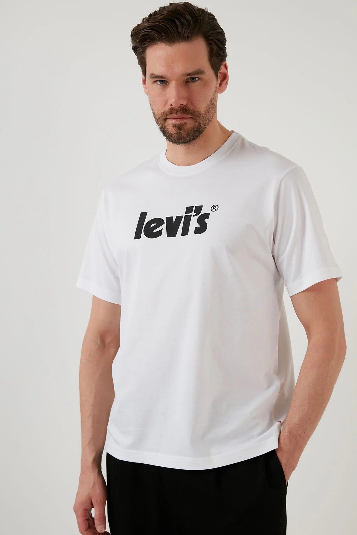 Levi's Erkek Relaxed Fit Beyaz Tshirt A2082-0029
