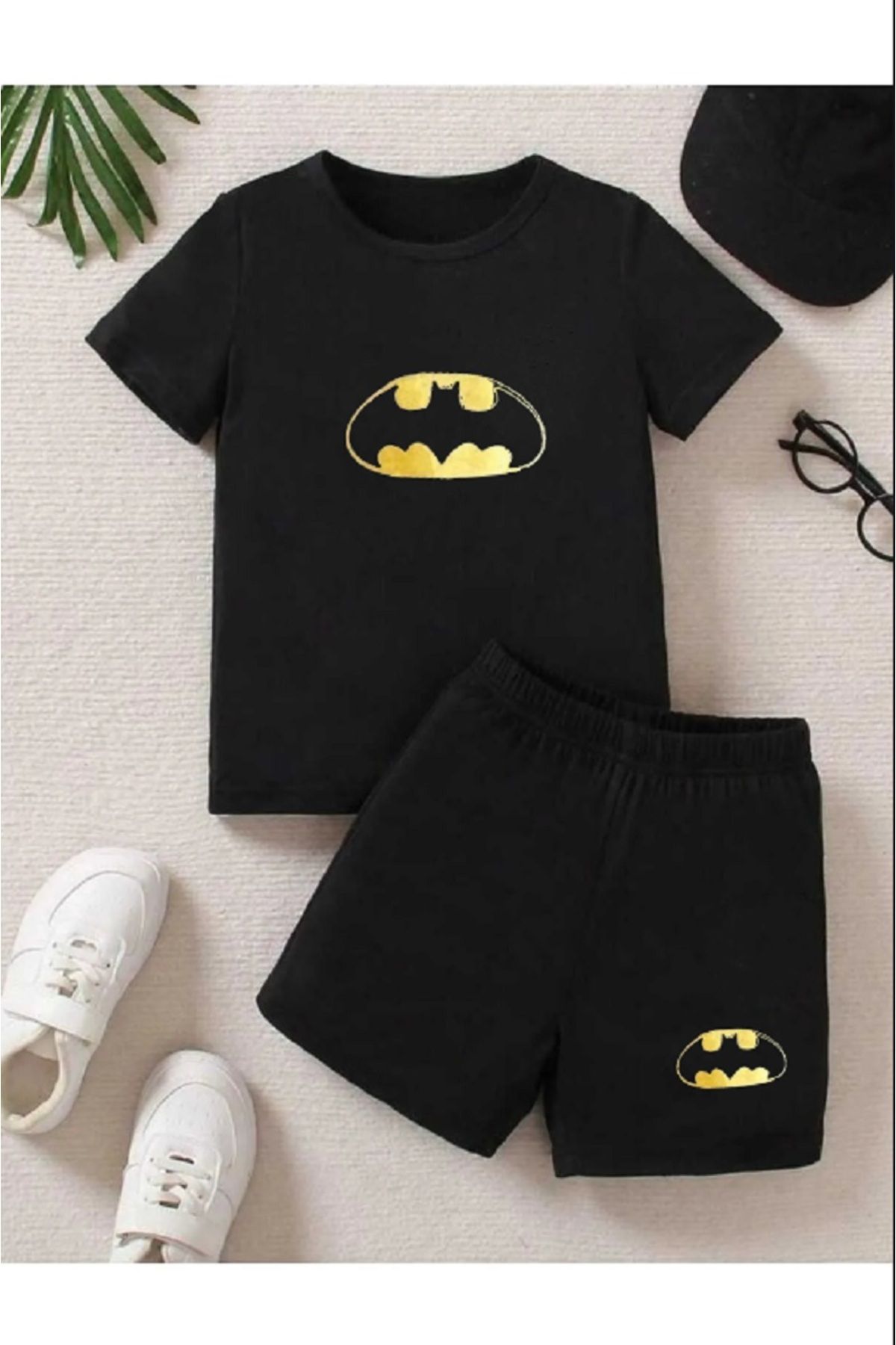 FRİENDS KİDS Kız/Erkek Çocuk  ''Batman'' Baskılı Tişört-Şort Takımı