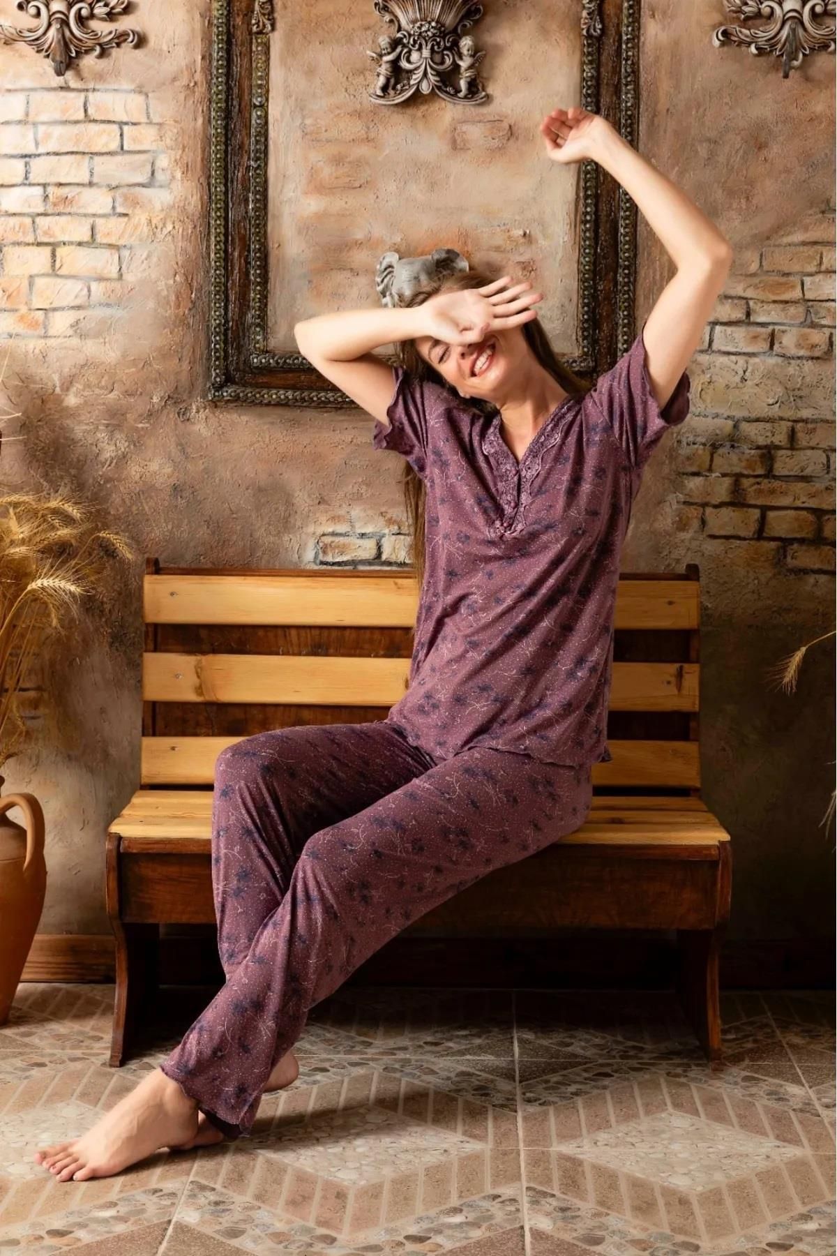 Sude Kadın Bambu Yakası Nakışlı V Yaka Kısa Kol İnce Pijama Takımı P/4398 - 1 Adet