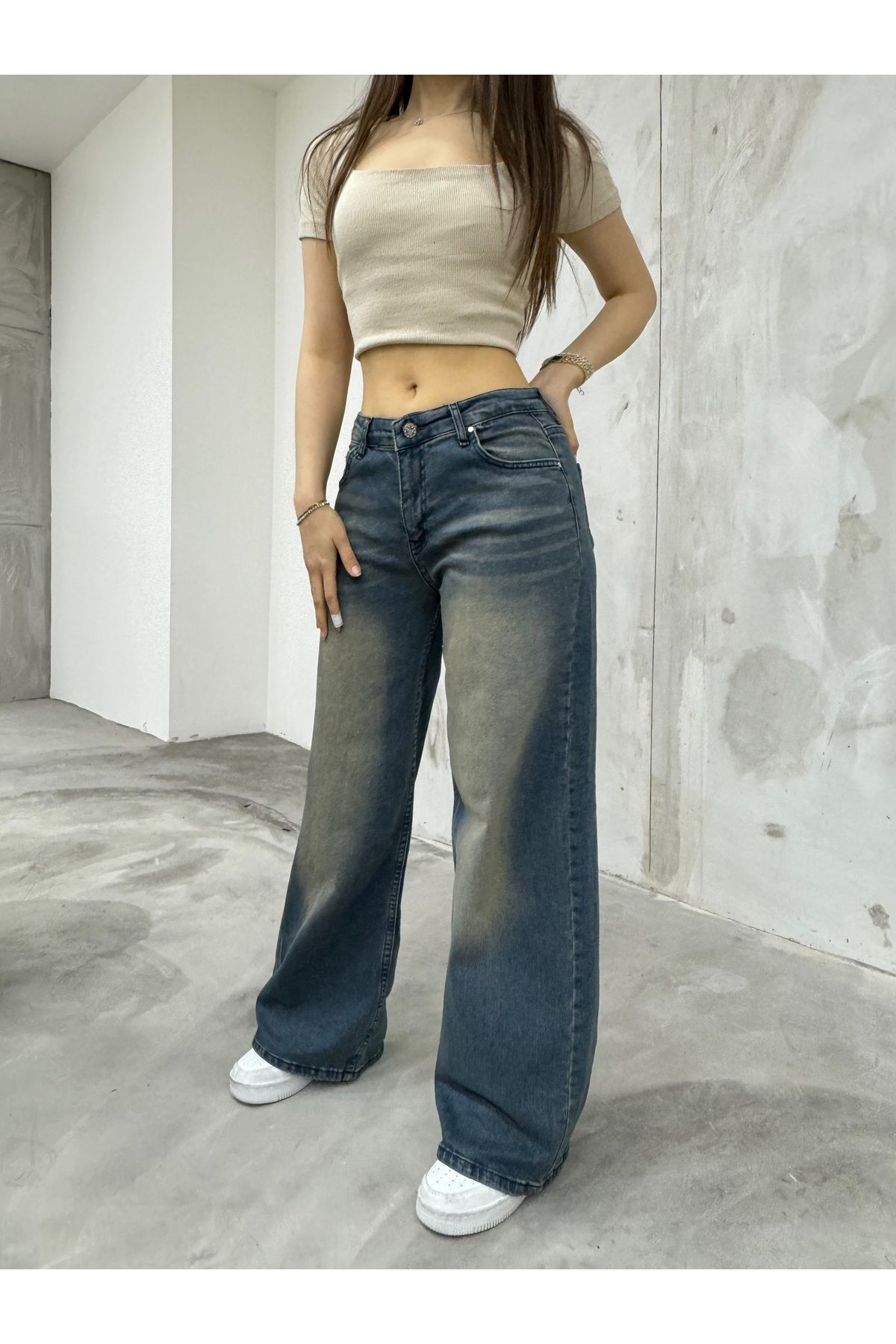 BİKELİFE Kadın Bol Kesim Soluk Efekt Straight Fit Baggy Jean