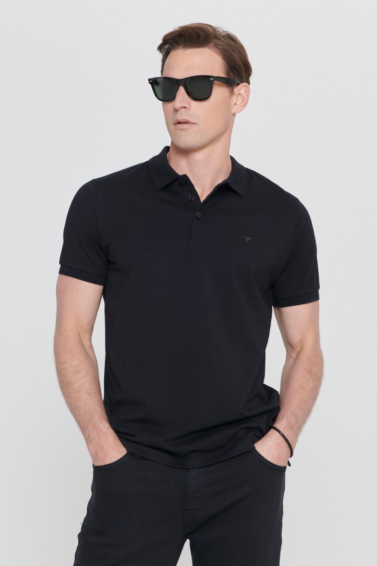 AC&Co / Altınyıldız Classics %100 Organik Pamuklu Erkek Siyah Slim Fit Dar Kesim Polo Yaka Tişört
