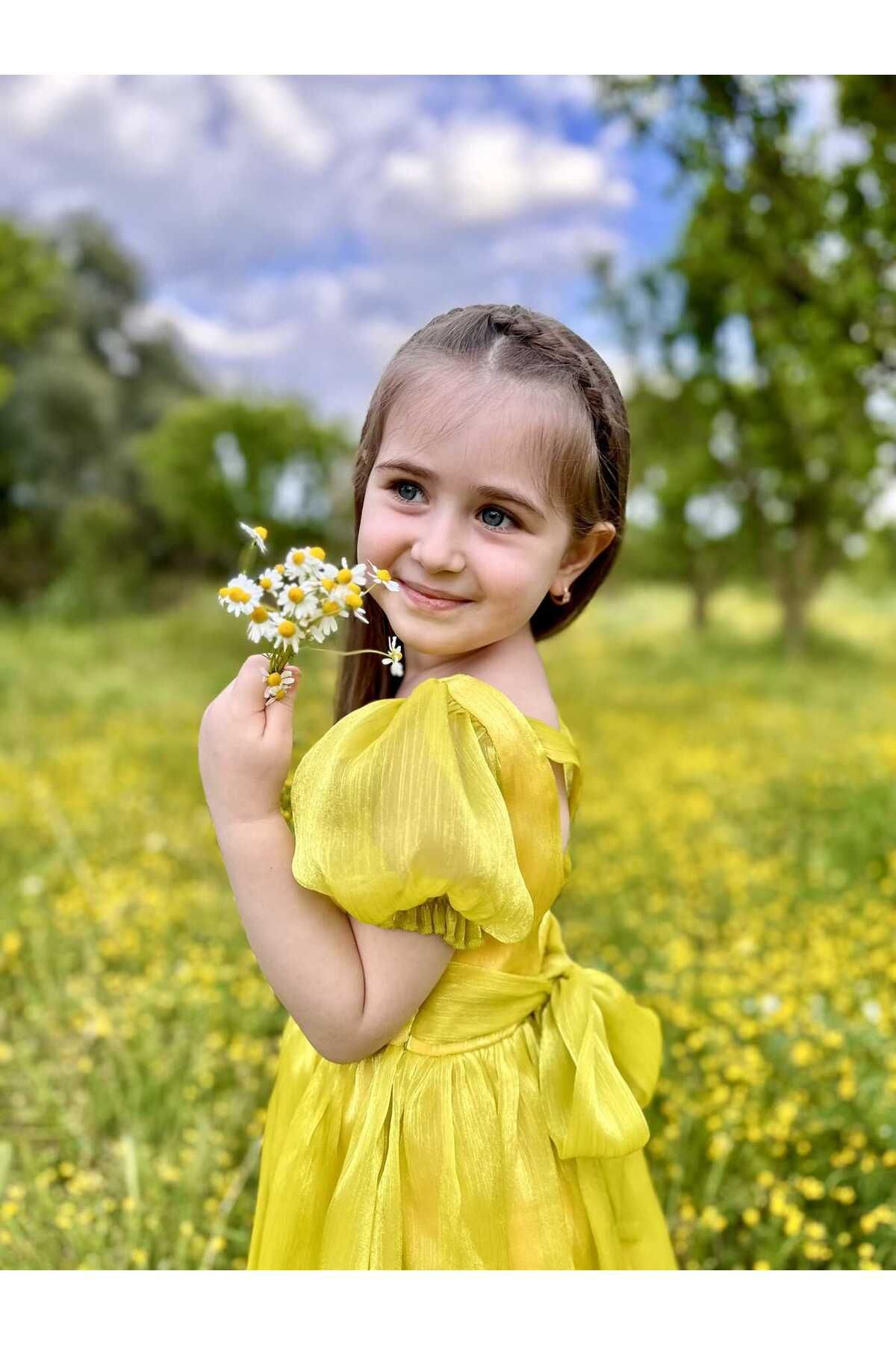 TRACCİA Sarı Organze Sırtı Çapraz Kız Çocuk Elbise