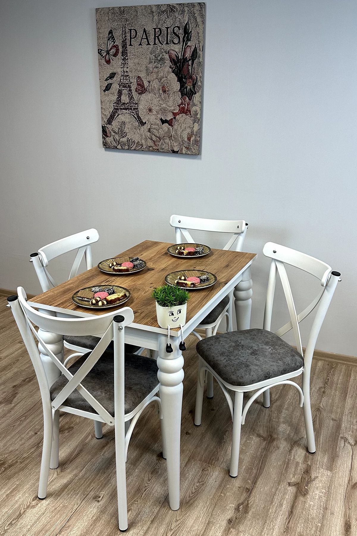 Dimassi Topkapı Ceviz Beyaz Masa 4 Kişilik Yemek Masası Mutfak Masası Salon Masası Koyu Bej Sandalye 90 X 60