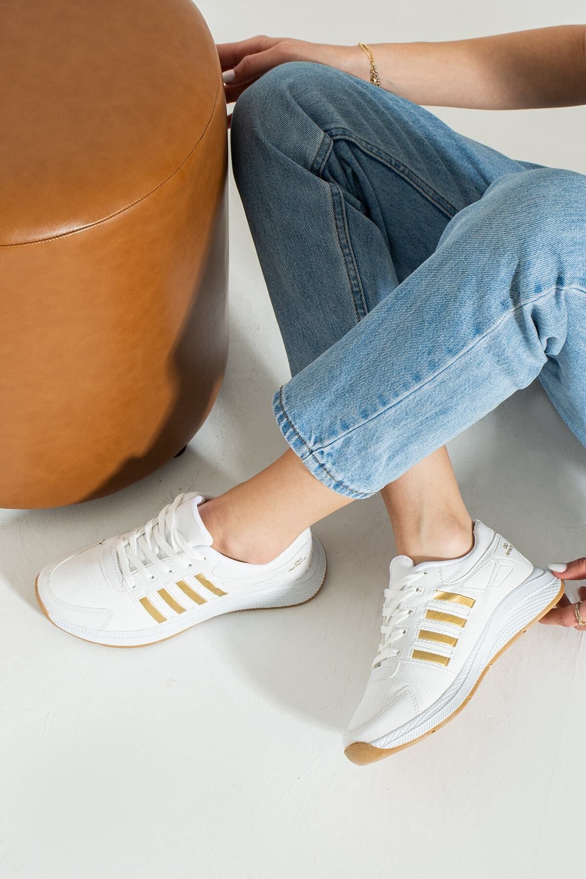 İnan Ayakkabı Insports Beyaz Gold Günlük Sneakers 3 Cm Taban
