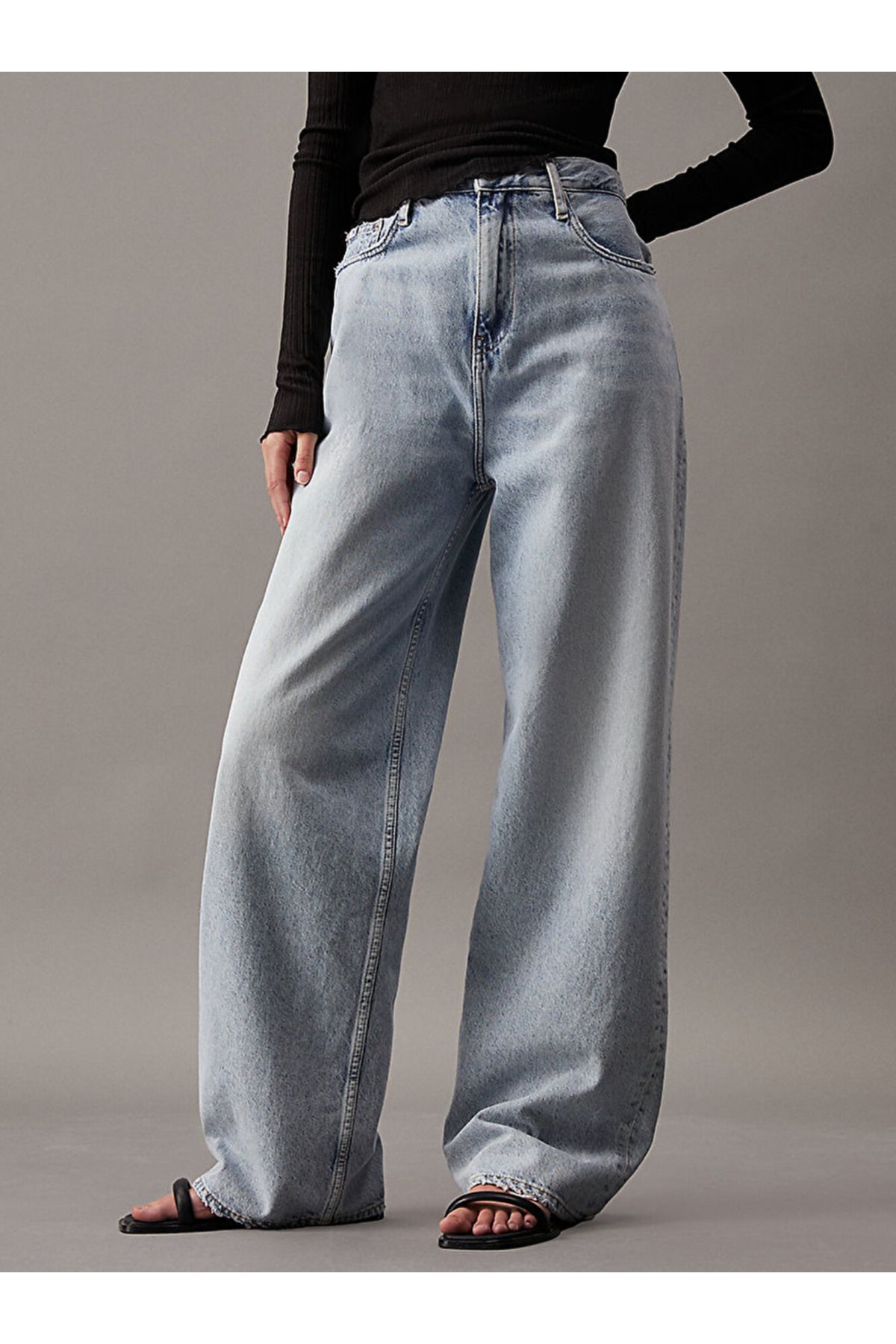 Calvin Klein High Rise Relaxed Jeans