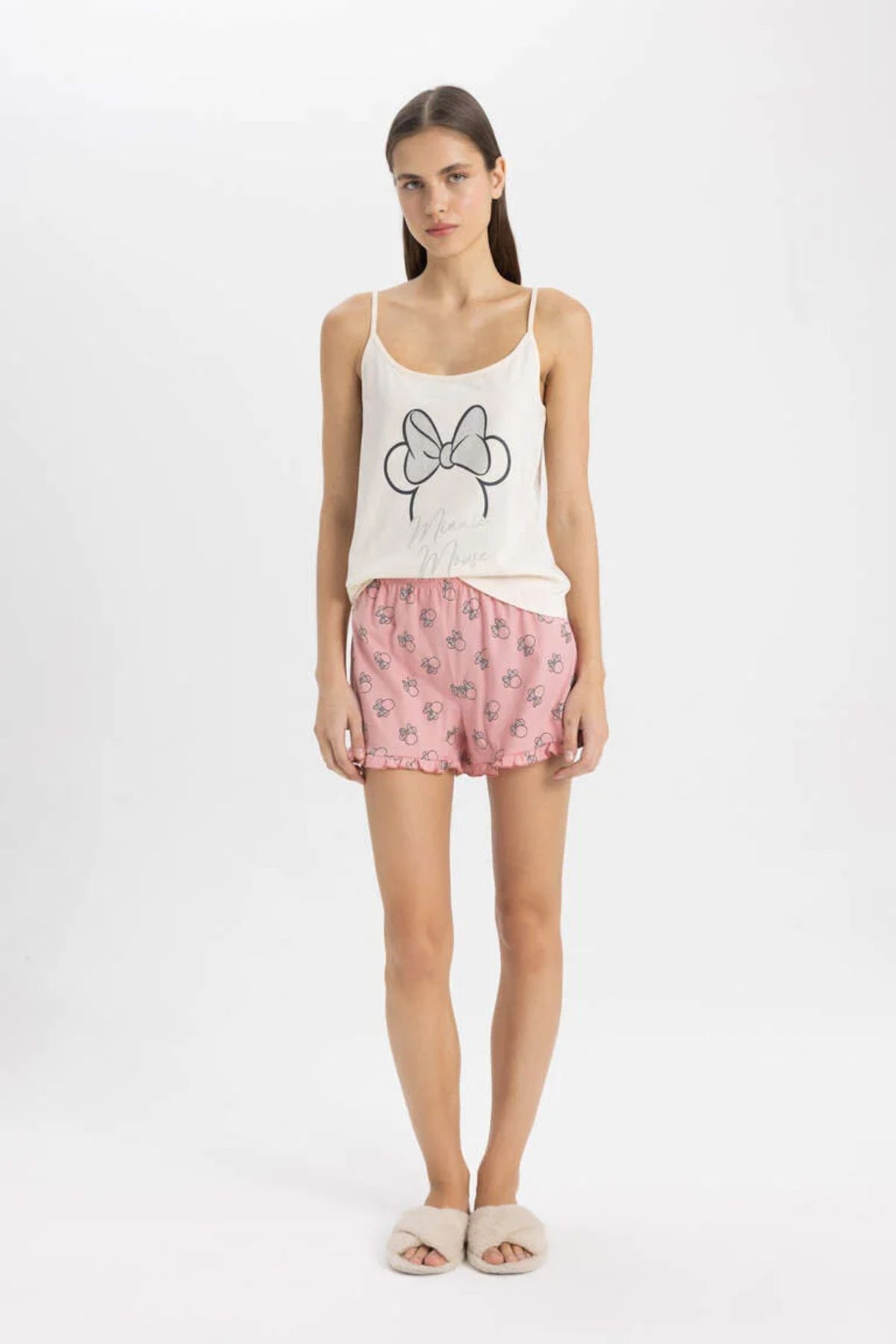 Defacto Fall In Love Disney Mickey Minnie Regular Fit Askılı Şortlu Pijama Takımı C5561ax24sm