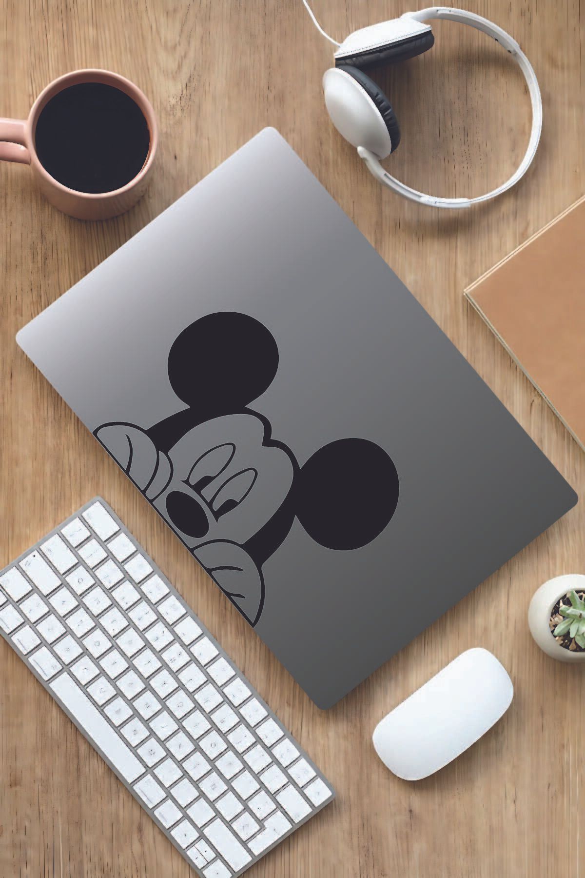 Wannart Mickey Mouse Araba Oto Laptop Cam Arma Duvar Etiket Çıkartma Siyah 20x15 Cm