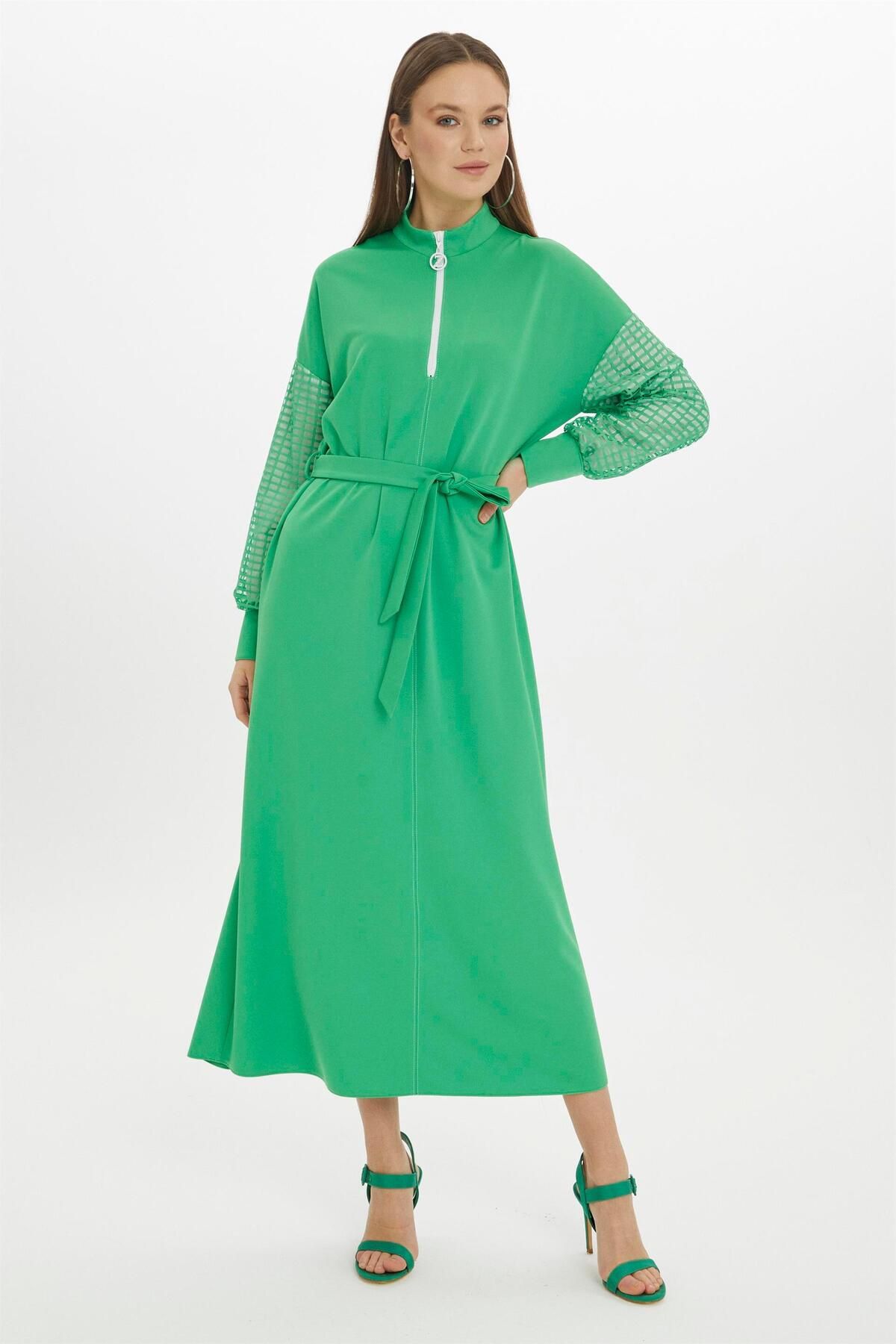 Zühre Beli Kuşaklı Kol Detaylı Uzun Çimen Yeşili Düz Elbise E-0349