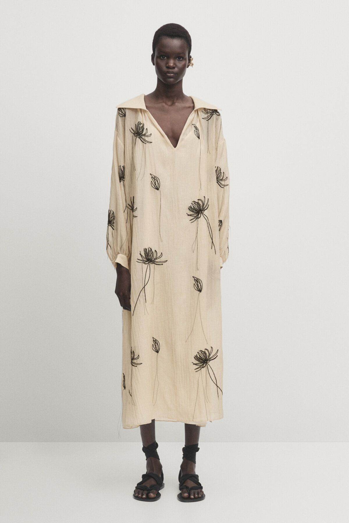 Massimo Dutti İşlemeli desenli elbise