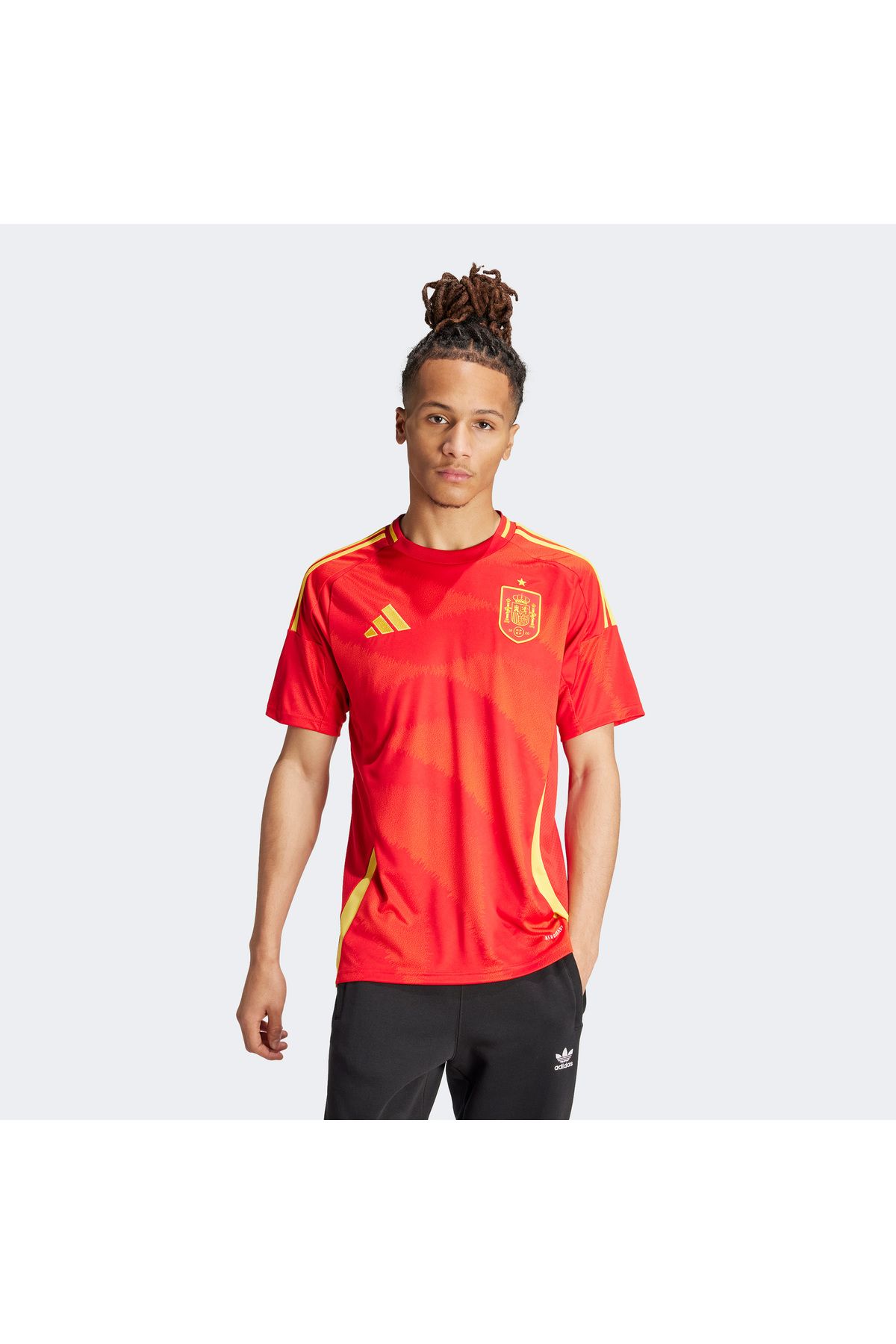 adidas İspanya Milli Takım Erkek Kırmızı Futbol Forması