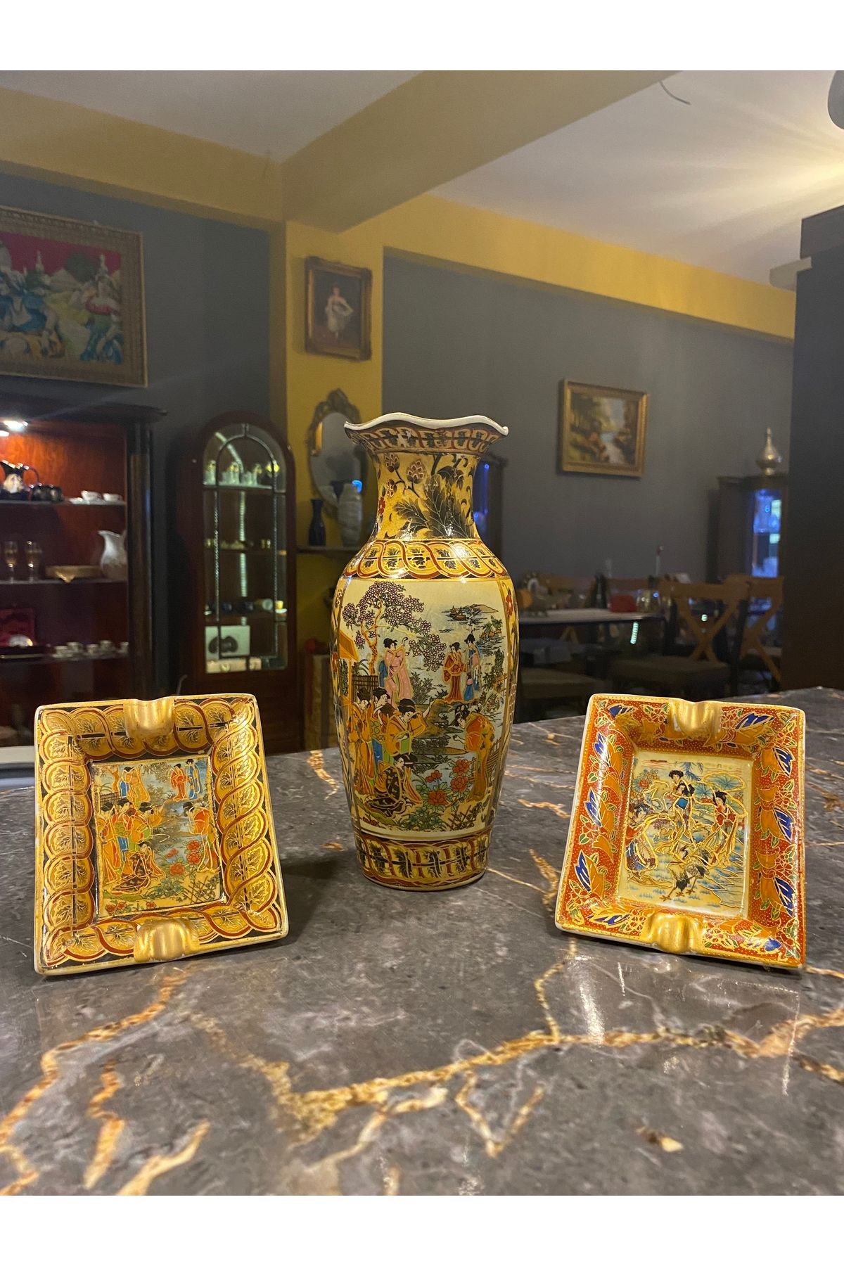 AntikHacı Vintage El Boyama Altın Varak Vazo Takımı
