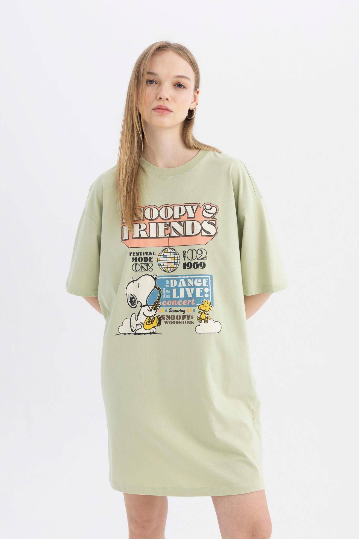 Defacto Coool Snoopy Penye Kısa Kollu Mini Tişört Elbise C3551ax24sm