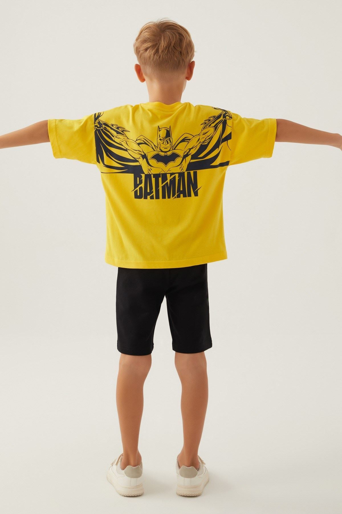 Batman 3-9 Yaş Lisanslı Batman Erkek Çocuk Takım -Sarı